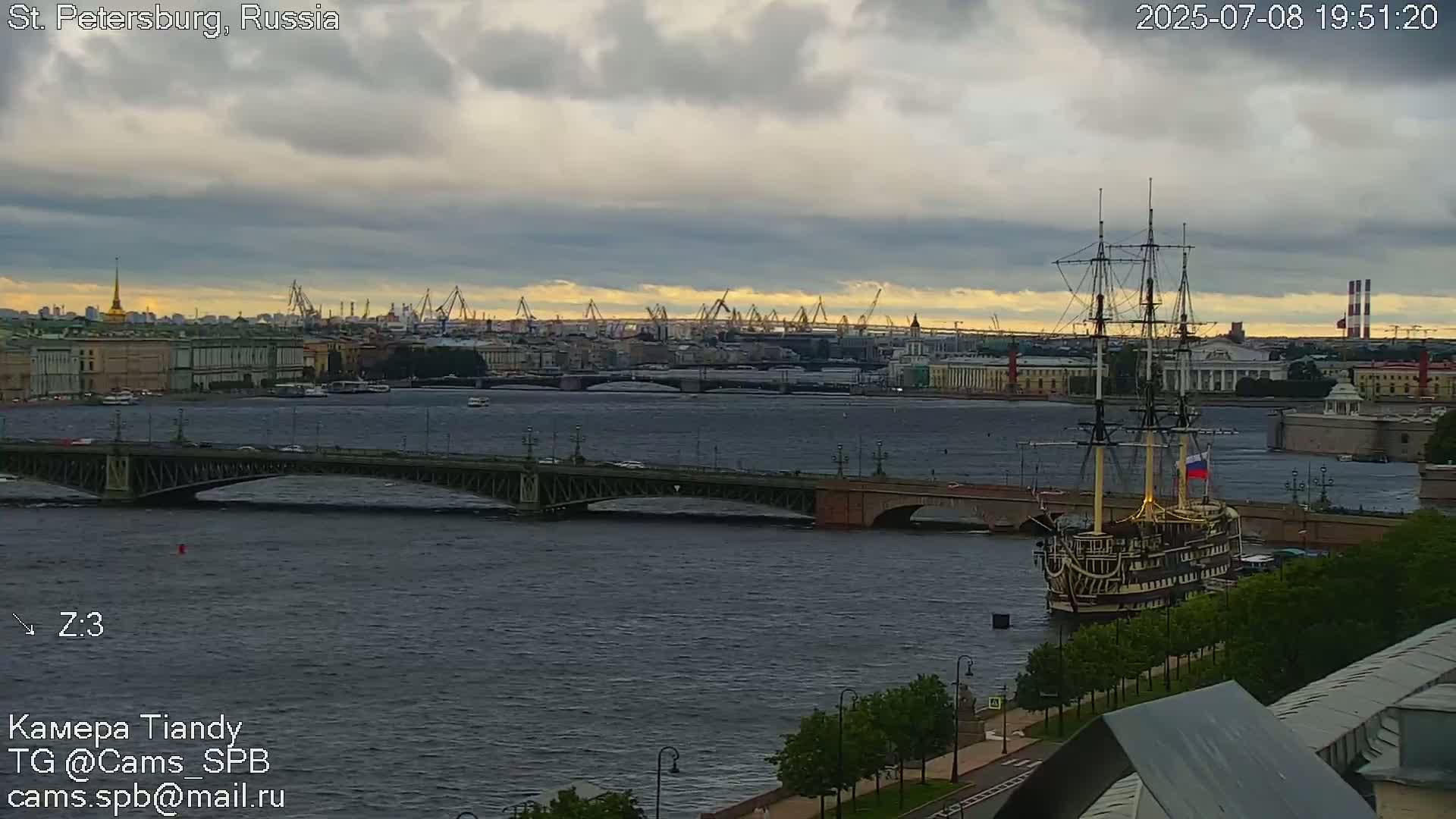 St. Petersburg Trinity Bridge (Troitsky Most) & South St. Petersburg Skyline Live Cam - Posadsky, Petrogradsky, Saint Petersburg, Northwestern (Severo-Zapadnyy), Russia