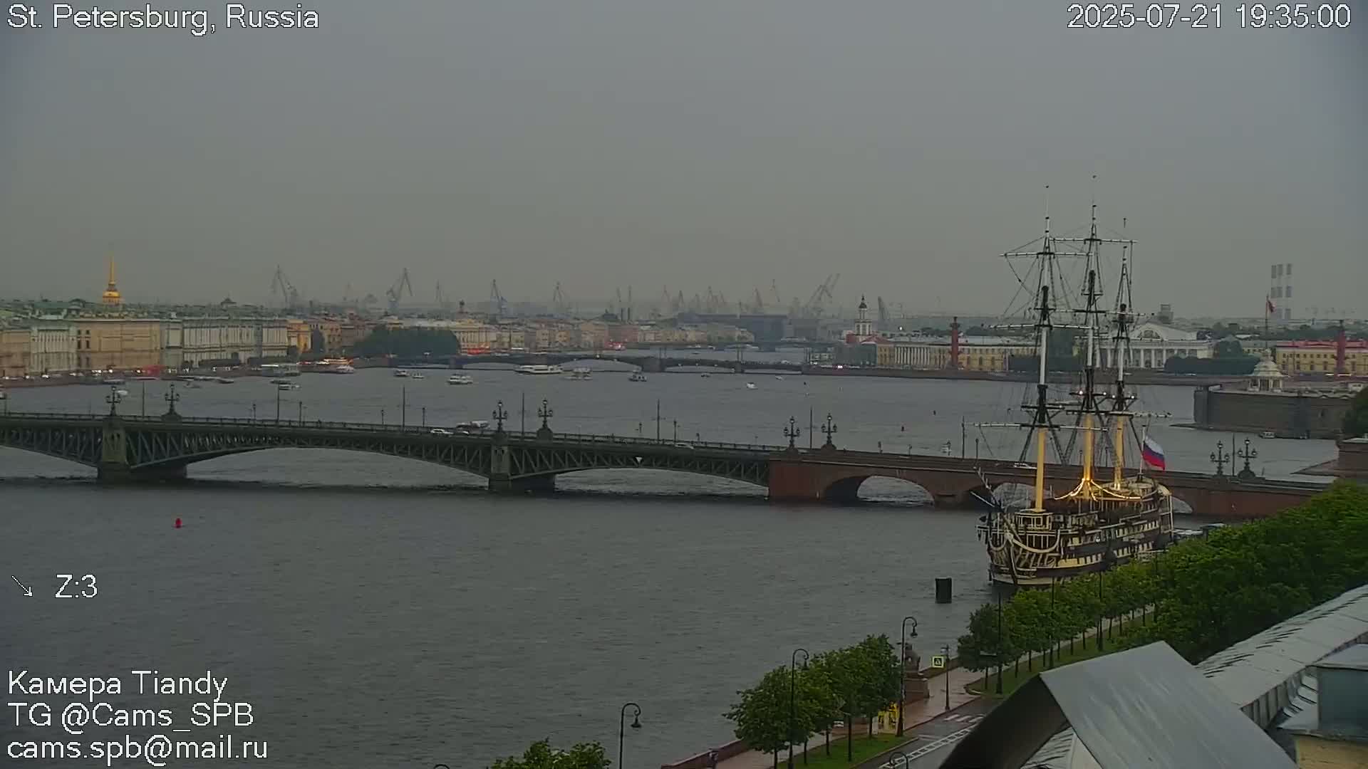 St. Petersburg Trinity Bridge (Troitsky Most) & South St. Petersburg Skyline Live Cam - Posadsky, Petrogradsky, Saint Petersburg, Northwestern (Severo-Zapadnyy), Russia