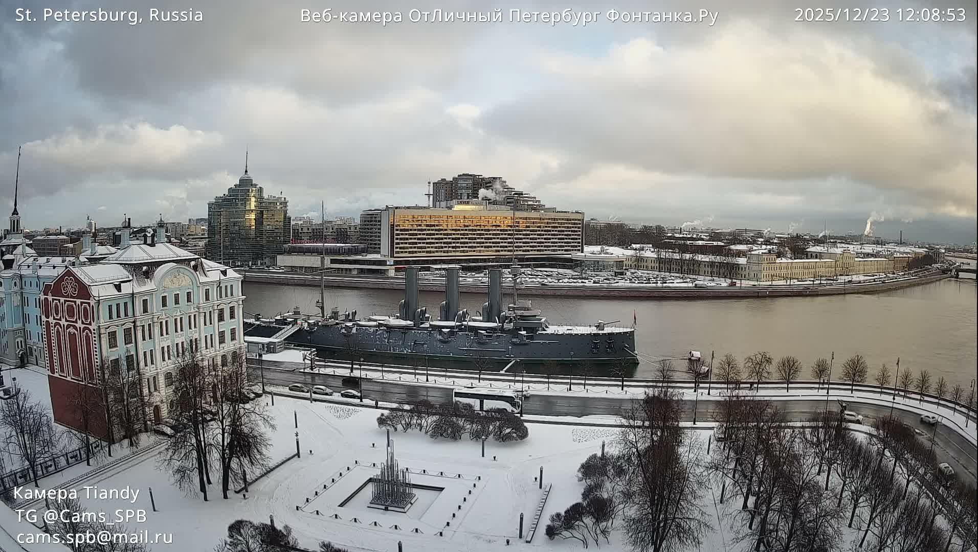 St. Petersburg Trinity Bridge (Troitsky Most) & South St. Petersburg Skyline Live Cam - Posadsky, Petrogradsky, Saint Petersburg, Northwestern (Severo-Zapadnyy), Russia