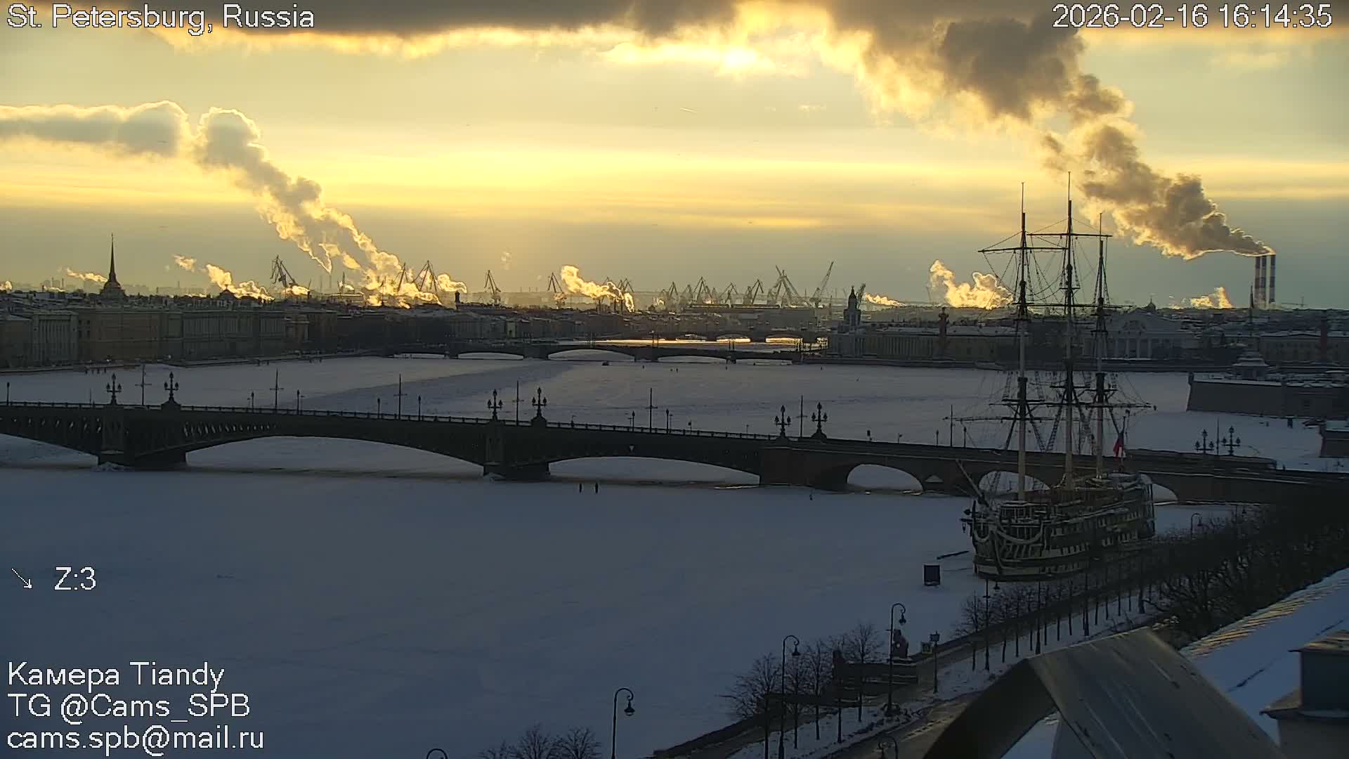 St. Petersburg Trinity Bridge (Troitsky Most) & South St. Petersburg Skyline Live Cam - Posadsky, Petrogradsky, Saint Petersburg, Northwestern (Severo-Zapadnyy), Russia