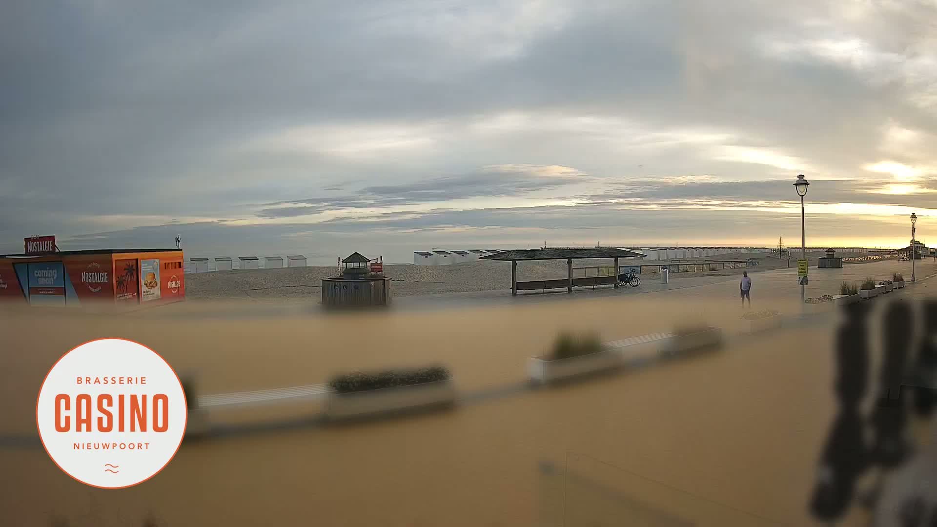 Nieuwpoort, Groenendijk Strand Beach Live Cam - Veurne (Furnes), West Flanders (Flandre-Occidentale), Flemish (Flamande), Belgium