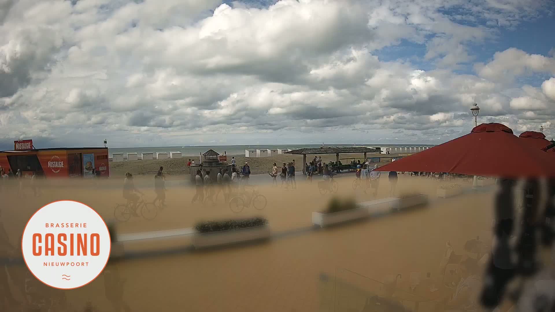Nieuwpoort, Groenendijk Strand Beach Live Cam - Veurne (Furnes), West Flanders (Flandre-Occidentale), Flemish (Flamande), Belgium