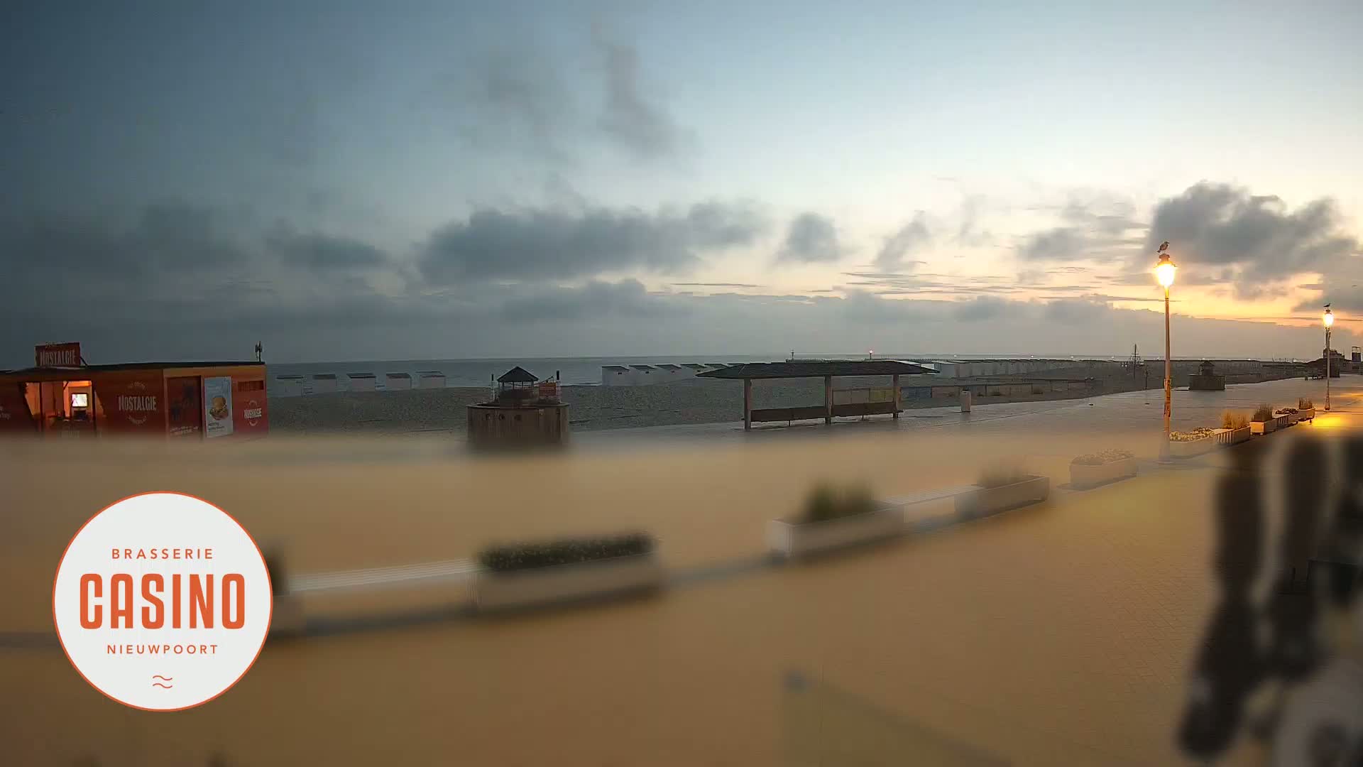 Nieuwpoort, Groenendijk Strand Beach Live Cam - Veurne (Furnes), West Flanders (Flandre-Occidentale), Flemish (Flamande), Belgium