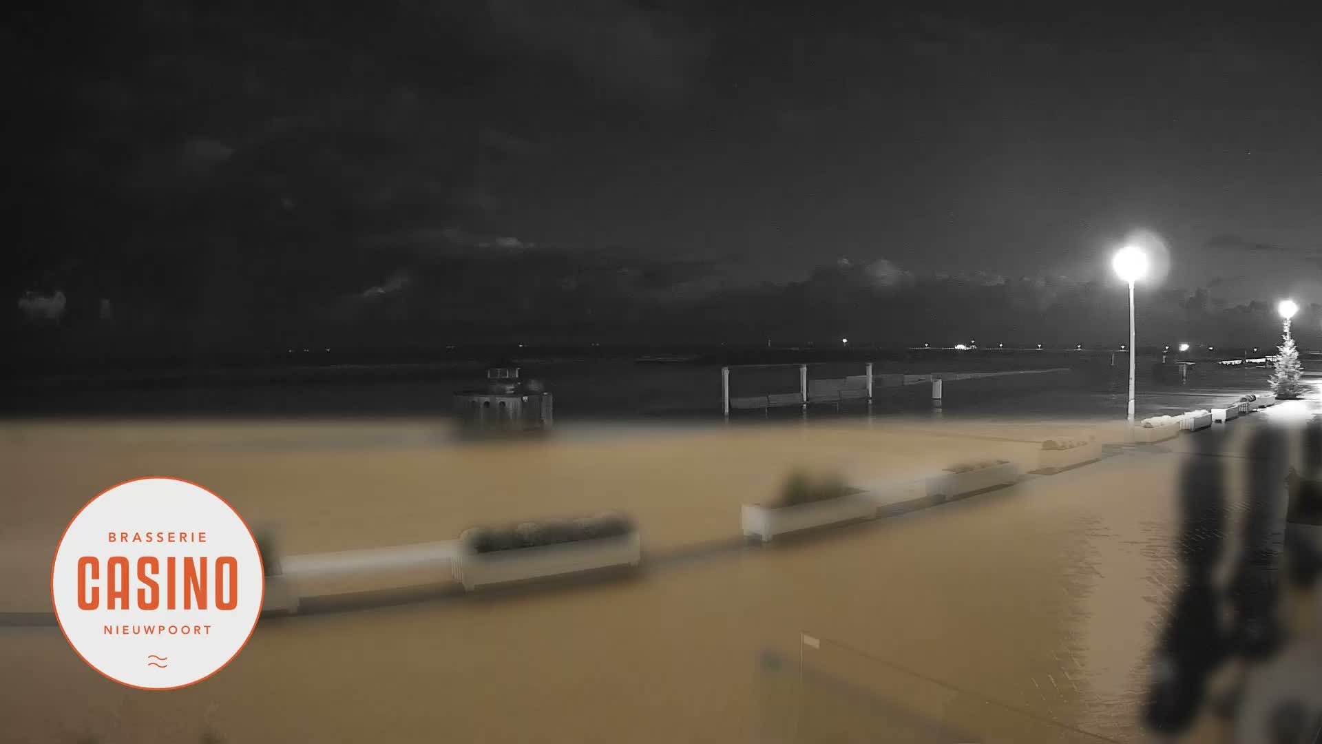 Nieuwpoort, Groenendijk Strand Beach Live Cam - Veurne (Furnes), West Flanders (Flandre-Occidentale), Flemish (Flamande), Belgium