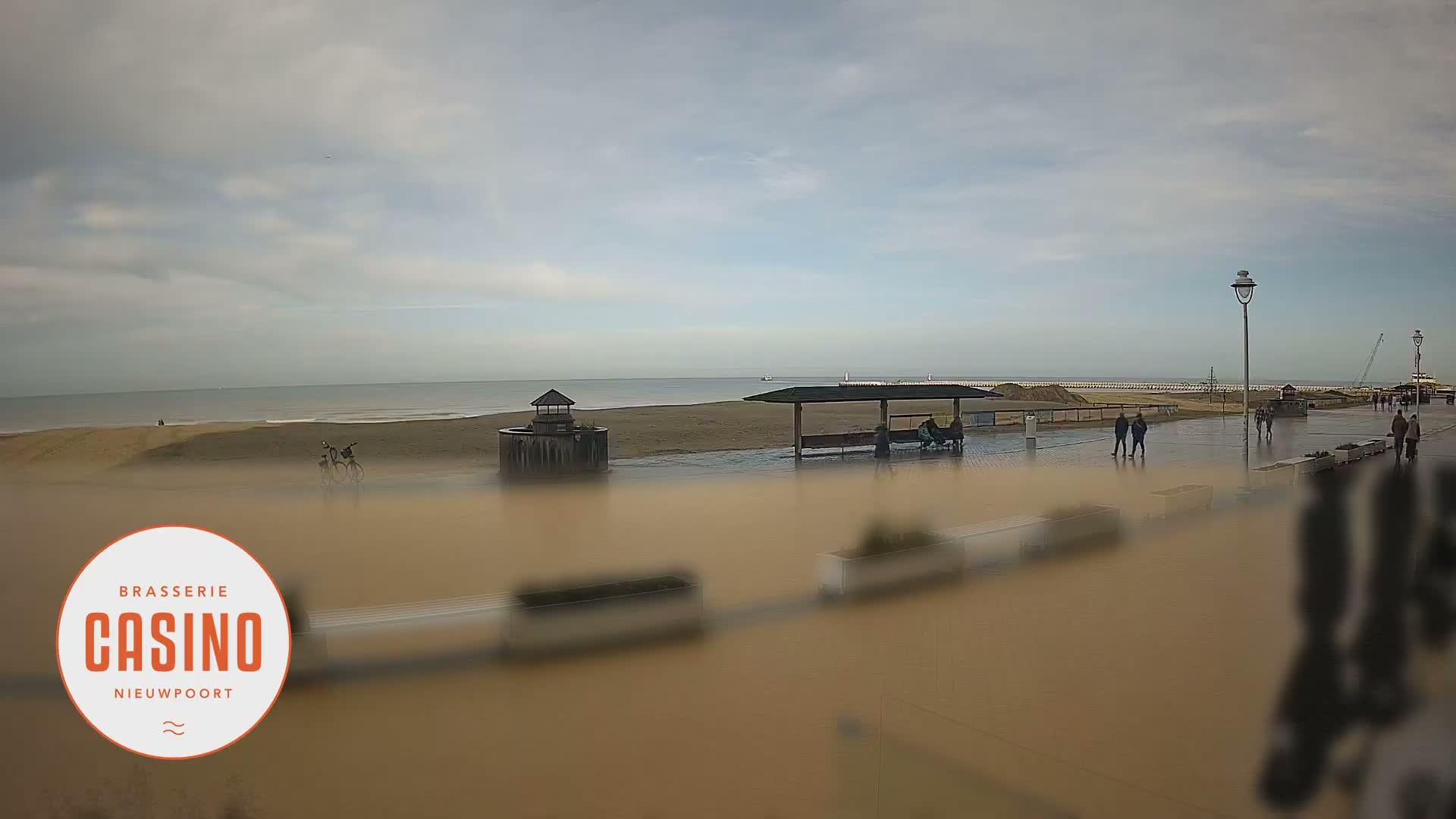 Nieuwpoort, Groenendijk Strand Beach Live Cam - Veurne (Furnes), West Flanders (Flandre-Occidentale), Flemish (Flamande), Belgium