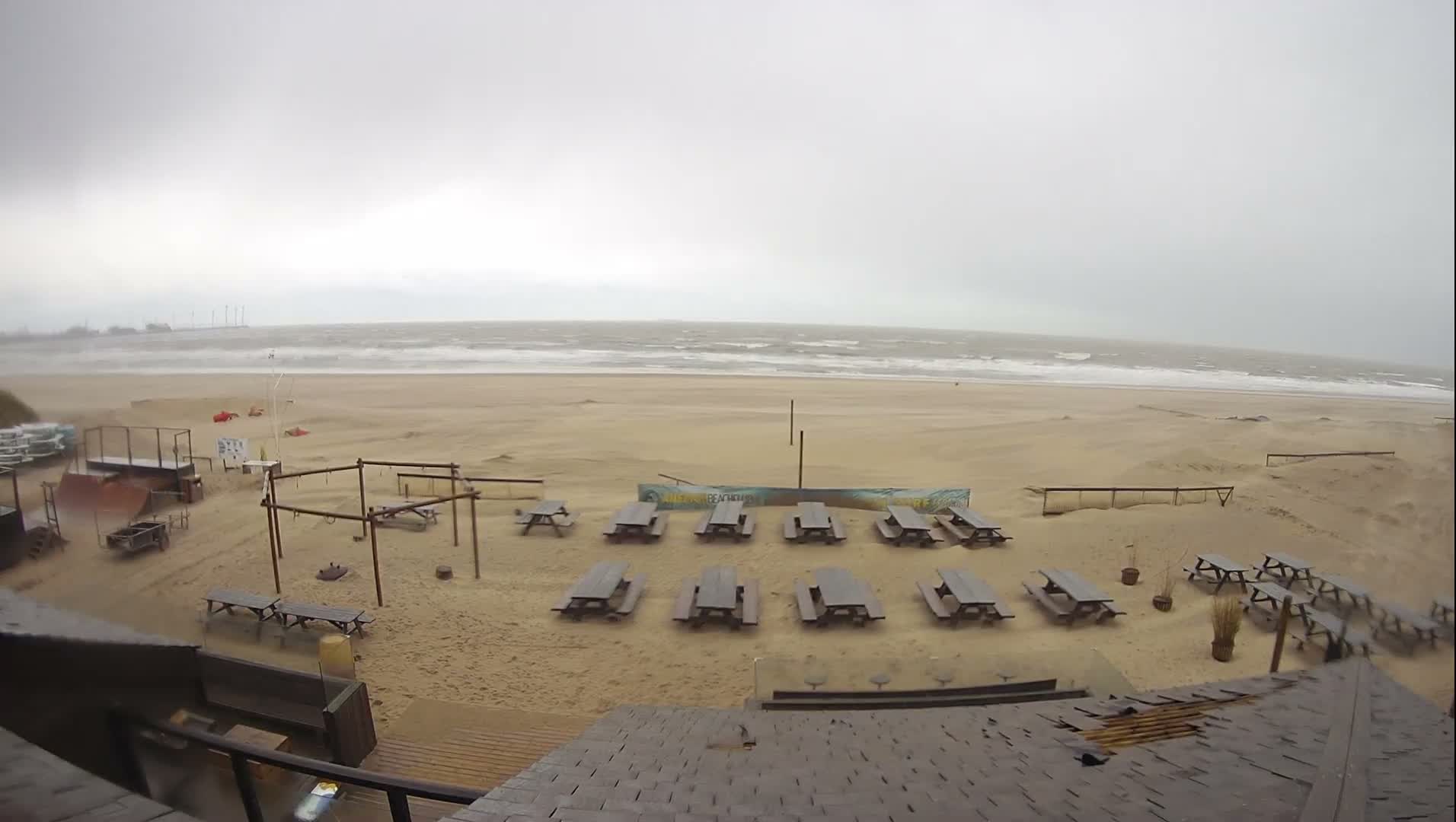 Knokke-Heist, Heist-ann-Zee, Duinbergen Strand Beach Live Cam - Bruges, West Flanders (Flandre-Occidentale), Flemish (Flamande), Belgium