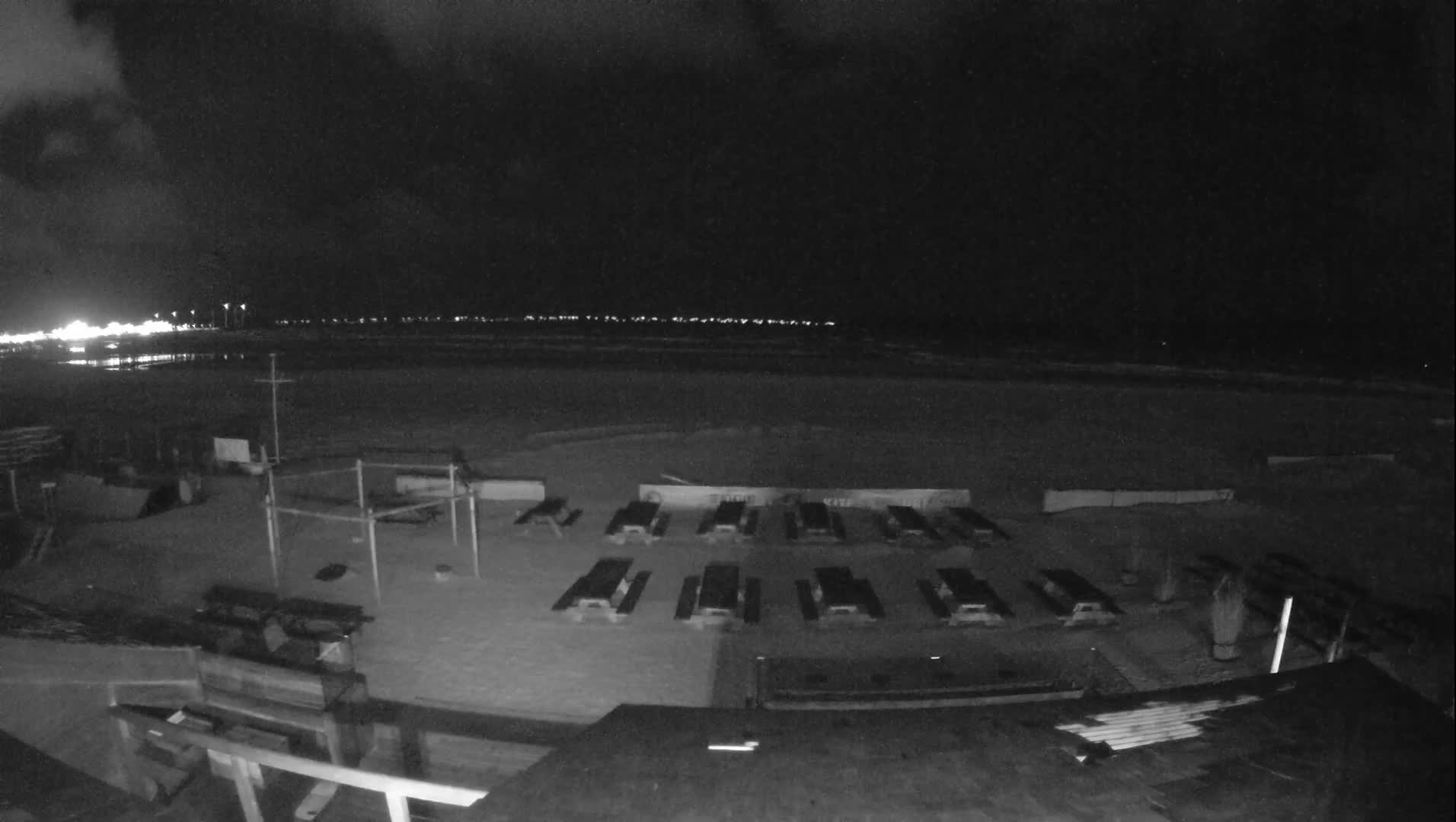 Knokke-Heist, Heist-ann-Zee, Duinbergen Strand Beach Live Cam - Bruges, West Flanders (Flandre-Occidentale), Flemish (Flamande), Belgium