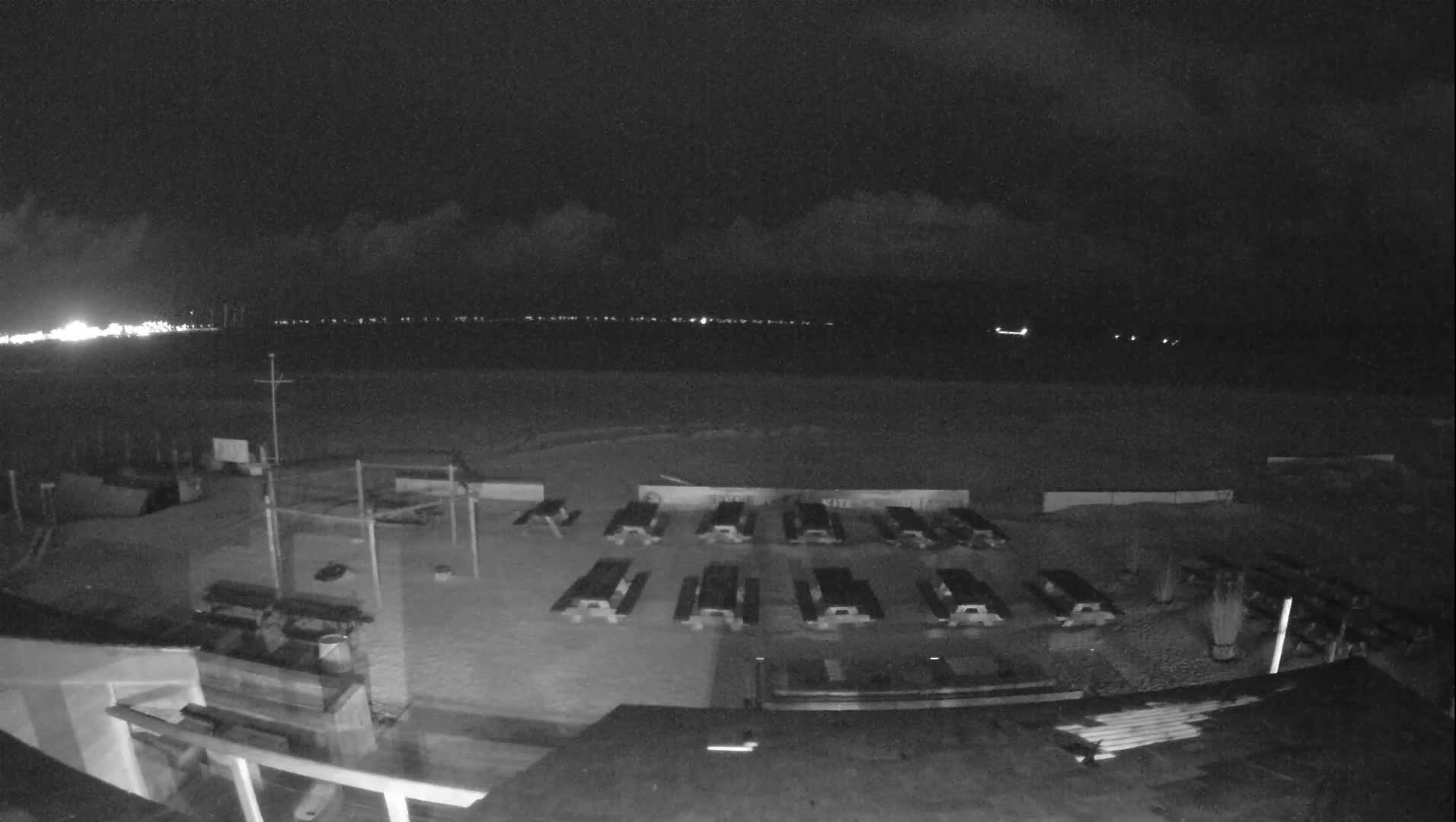 Knokke-Heist, Heist-ann-Zee, Duinbergen Strand Beach Live Cam - Bruges, West Flanders (Flandre-Occidentale), Flemish (Flamande), Belgium