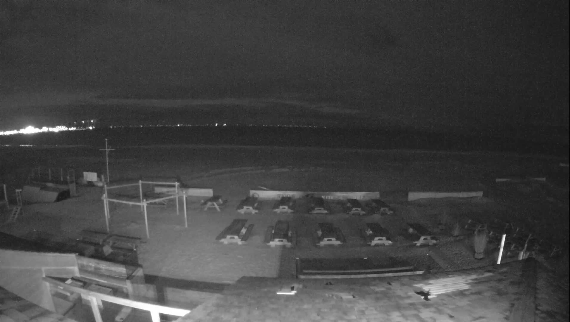 Knokke-Heist, Heist-ann-Zee, Duinbergen Strand Beach Live Cam - Bruges, West Flanders (Flandre-Occidentale), Flemish (Flamande), Belgium