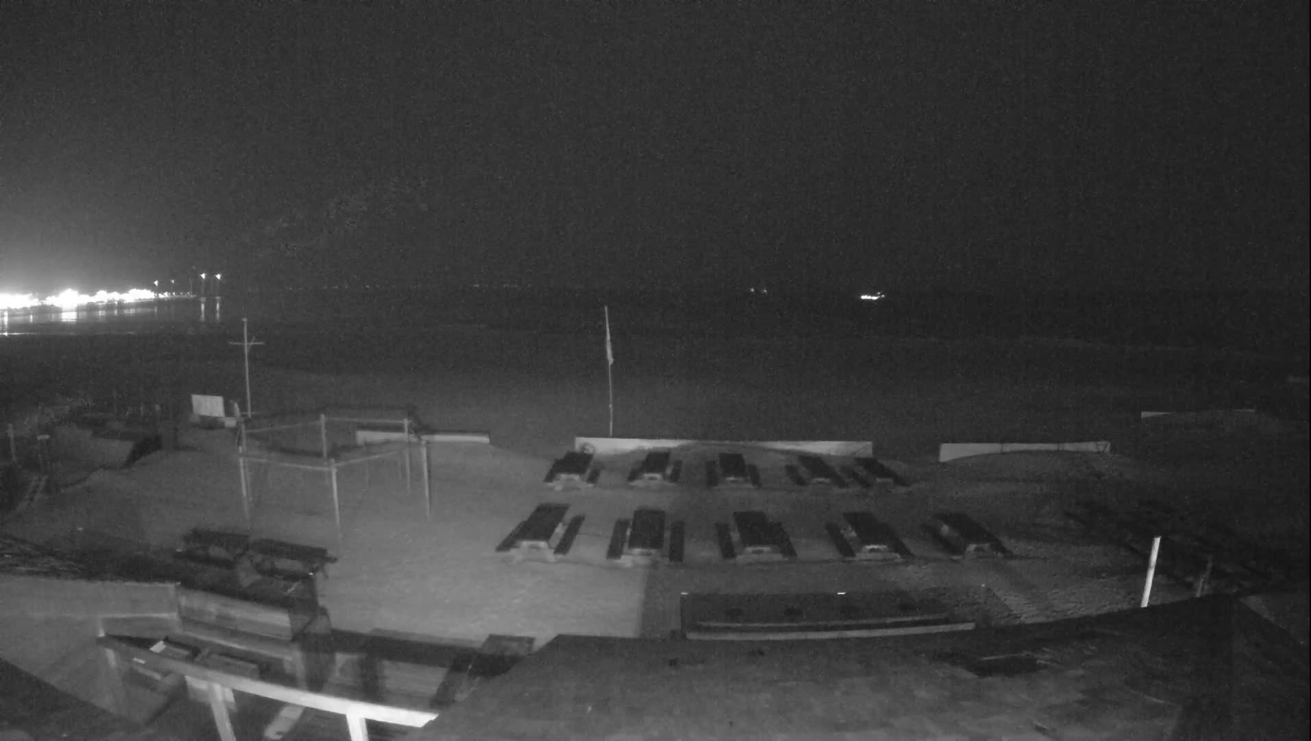 Knokke-Heist, Heist-ann-Zee, Duinbergen Strand Beach Live Cam - Bruges, West Flanders (Flandre-Occidentale), Flemish (Flamande), Belgium