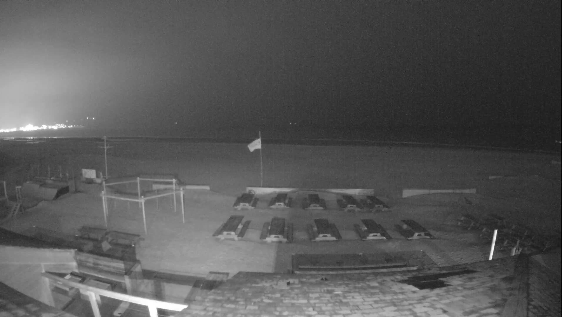 Knokke-Heist, Heist-ann-Zee, Duinbergen Strand Beach Live Cam - Bruges, West Flanders (Flandre-Occidentale), Flemish (Flamande), Belgium
