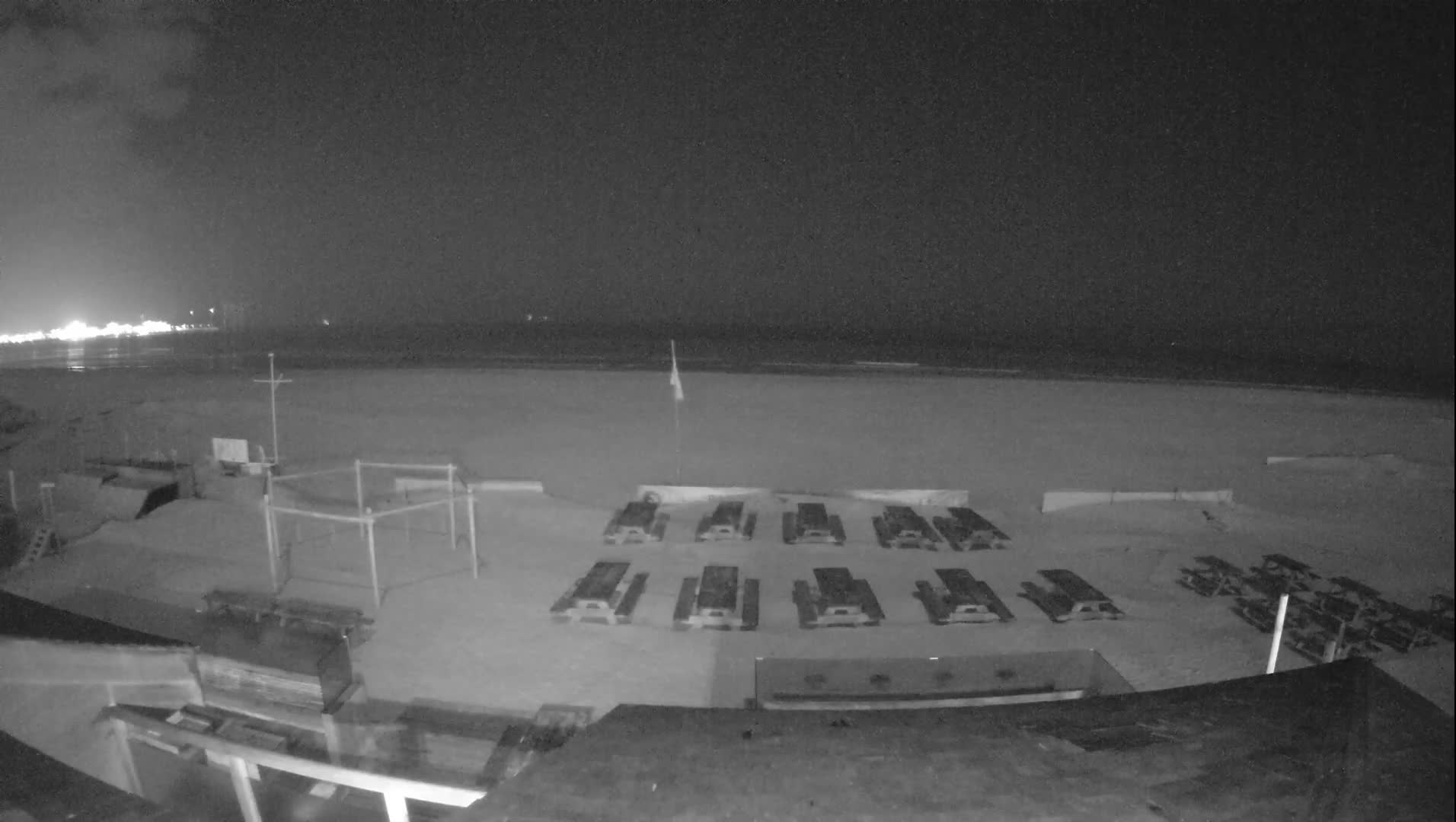 Knokke-Heist, Heist-ann-Zee, Duinbergen Strand Beach Live Cam - Bruges, West Flanders (Flandre-Occidentale), Flemish (Flamande), Belgium