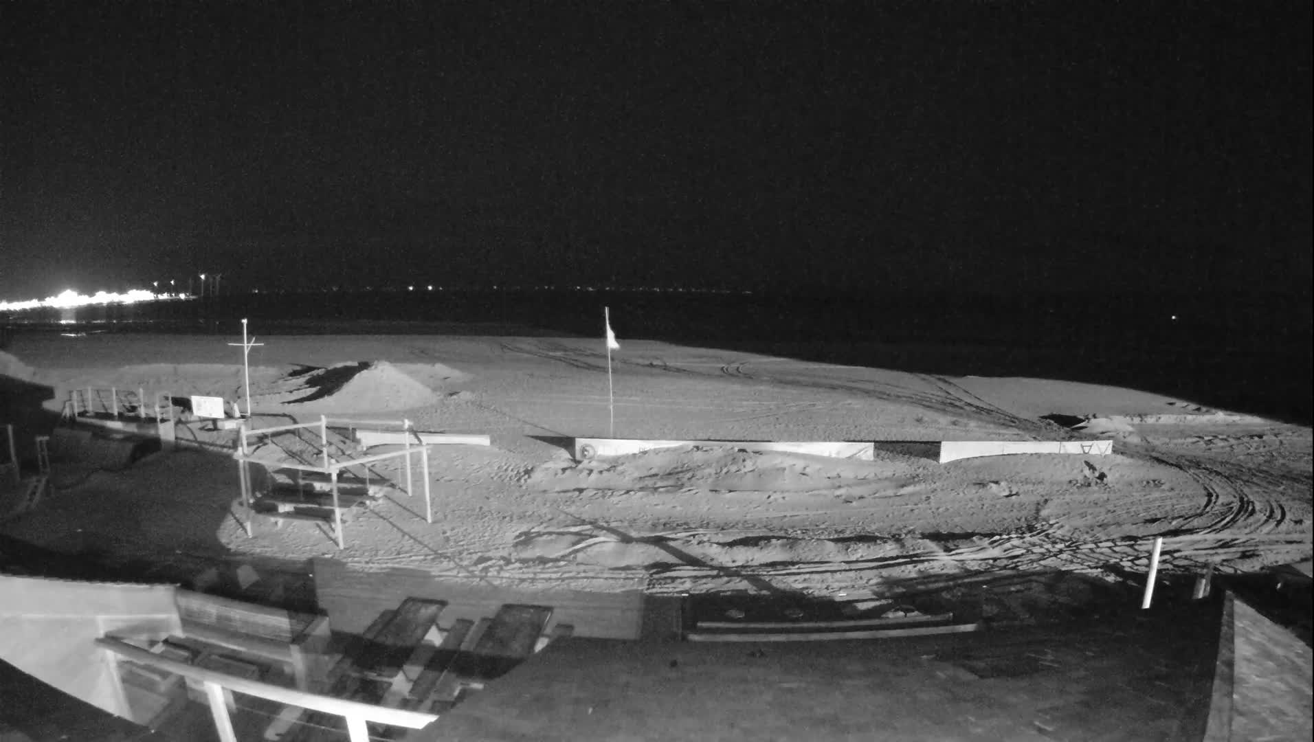 Knokke-Heist, Heist-ann-Zee, Duinbergen Strand Beach Live Cam - Bruges, West Flanders (Flandre-Occidentale), Flemish (Flamande), Belgium