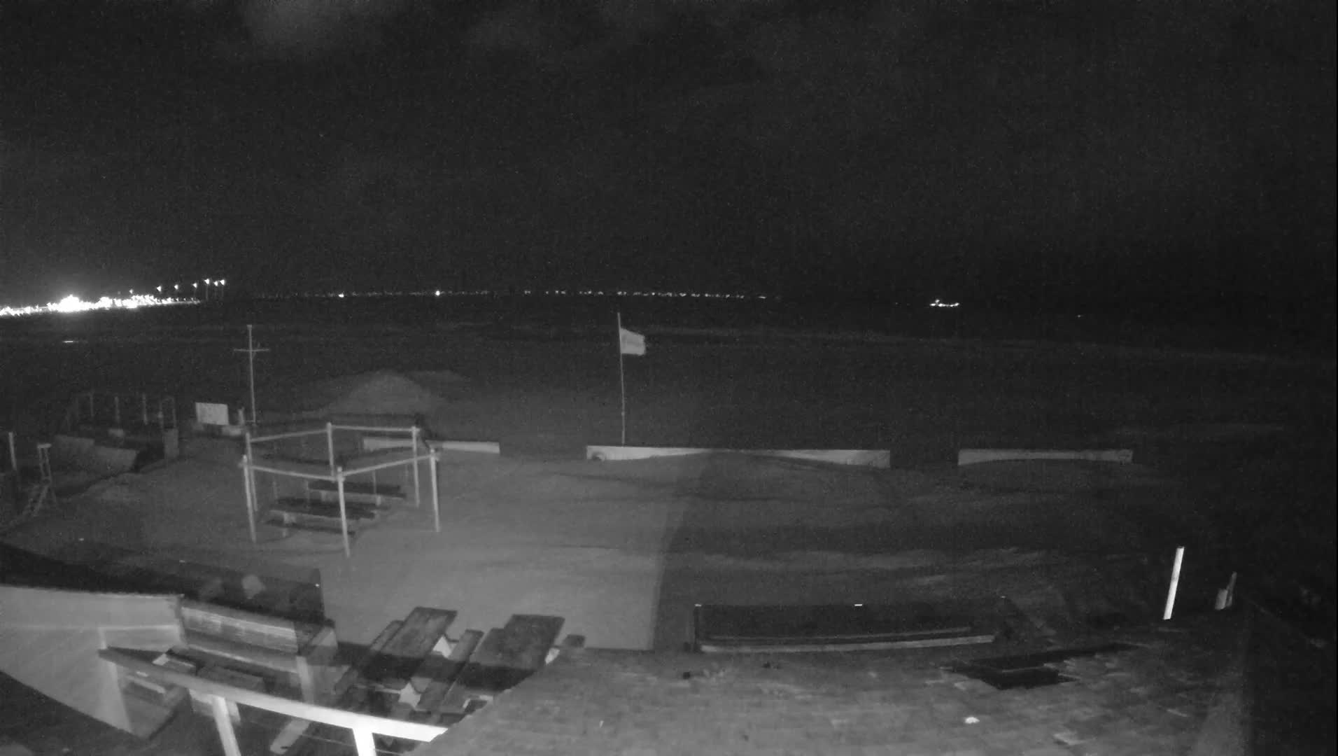 Knokke-Heist, Heist-ann-Zee, Duinbergen Strand Beach Live Cam - Bruges, West Flanders (Flandre-Occidentale), Flemish (Flamande), Belgium
