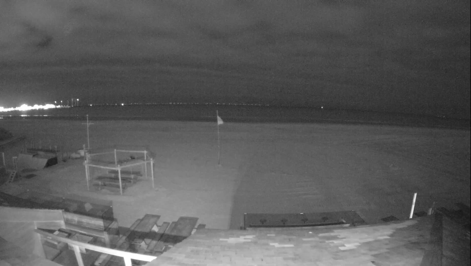 Knokke-Heist, Heist-ann-Zee, Duinbergen Strand Beach Live Cam - Bruges, West Flanders (Flandre-Occidentale), Flemish (Flamande), Belgium