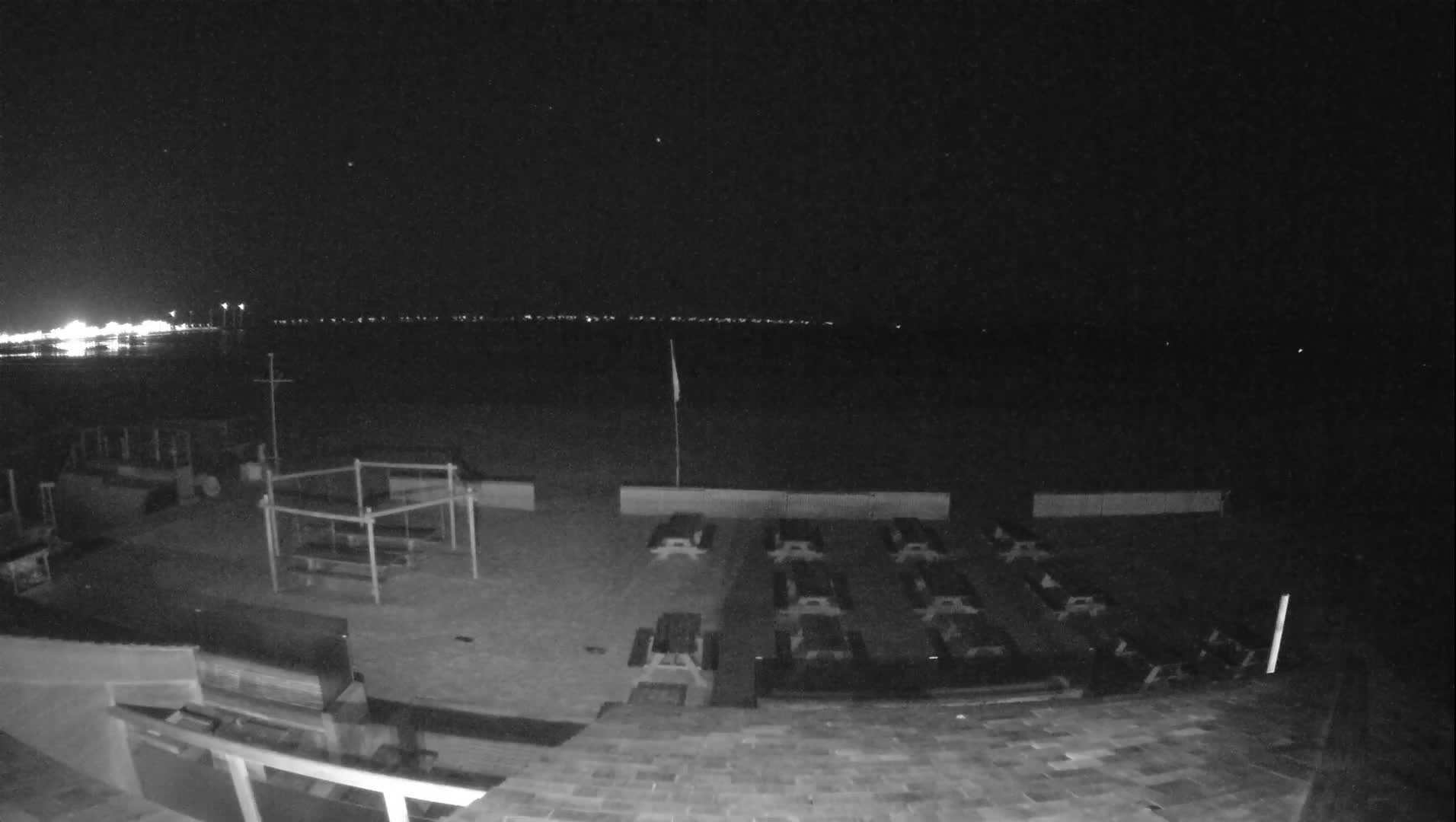 Knokke-Heist, Heist-ann-Zee, Duinbergen Strand Beach Live Cam - Bruges, West Flanders (Flandre-Occidentale), Flemish (Flamande), Belgium