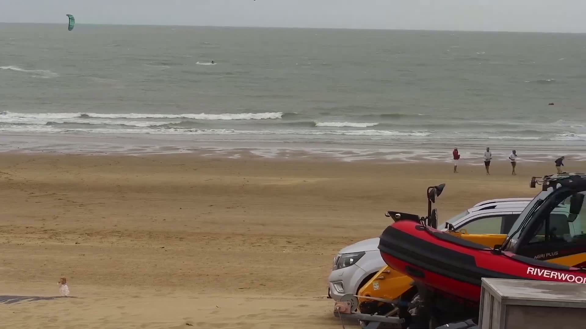 Knokke-Heist, Strand Het Zoute Beach Live Cam - Bruges, West Flanders (Flandre-Occidentale), Flemish (Flamande), Belgium