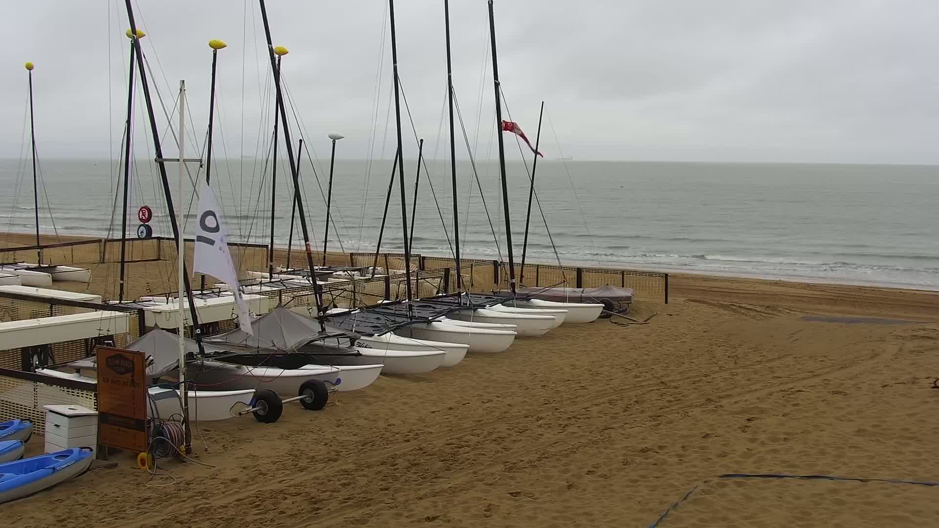 Knokke-Heist, Strand Het Zoute Beach Live Cam - Bruges, West Flanders (Flandre-Occidentale), Flemish (Flamande), Belgium