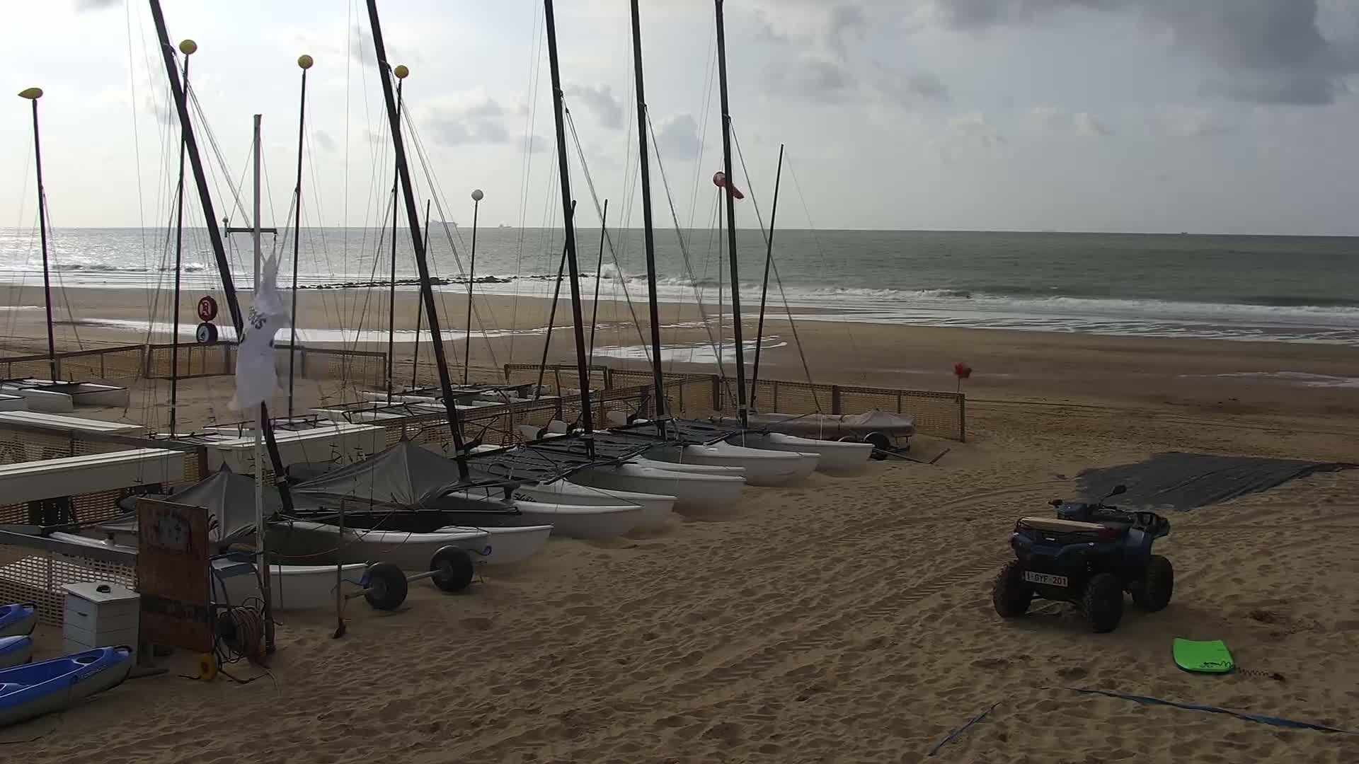 Knokke-Heist, Strand Het Zoute Beach Live Cam - Bruges, West Flanders (Flandre-Occidentale), Flemish (Flamande), Belgium