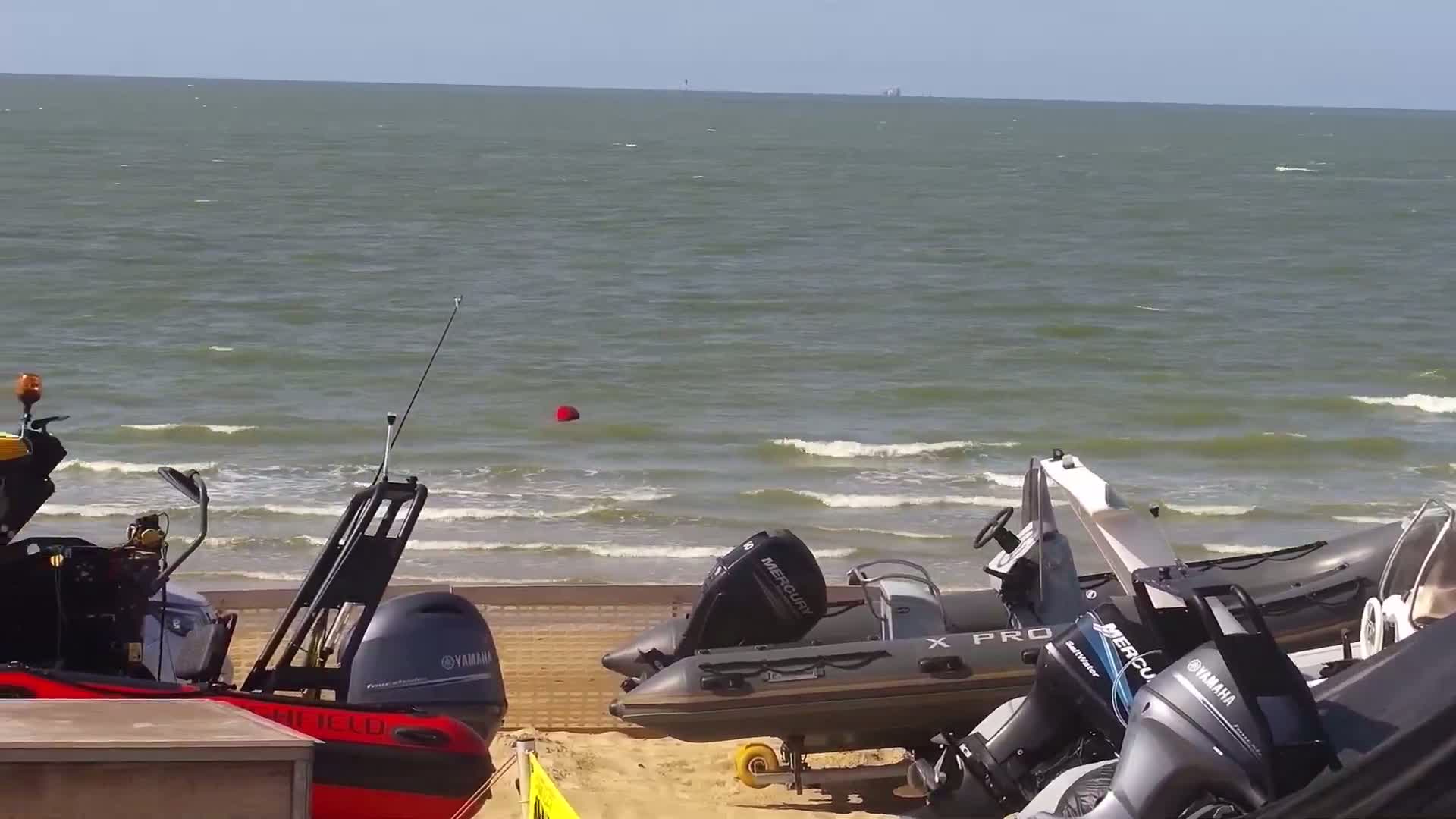 Knokke-Heist, Strand Het Zoute Beach Live Cam - Bruges, West Flanders (Flandre-Occidentale), Flemish (Flamande), Belgium
