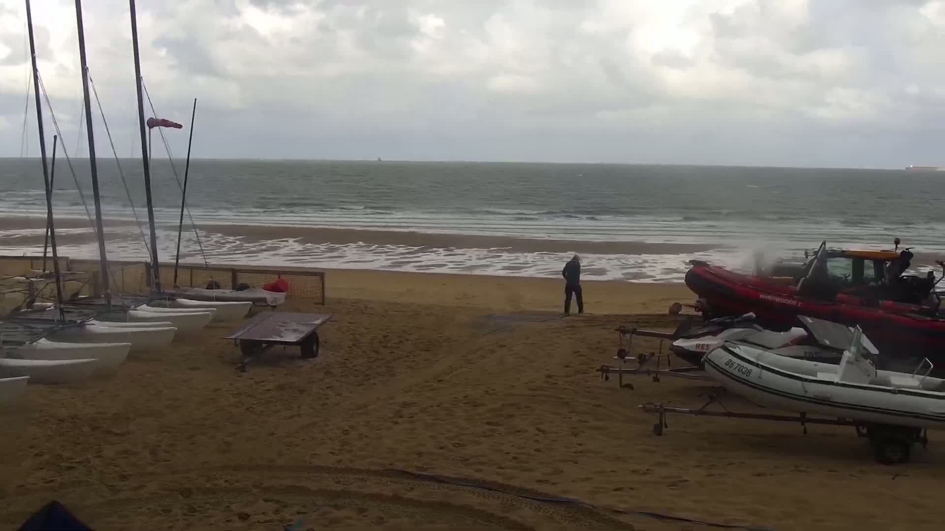 Knokke-Heist, Strand Het Zoute Beach Live Cam - Bruges, West Flanders (Flandre-Occidentale), Flemish (Flamande), Belgium