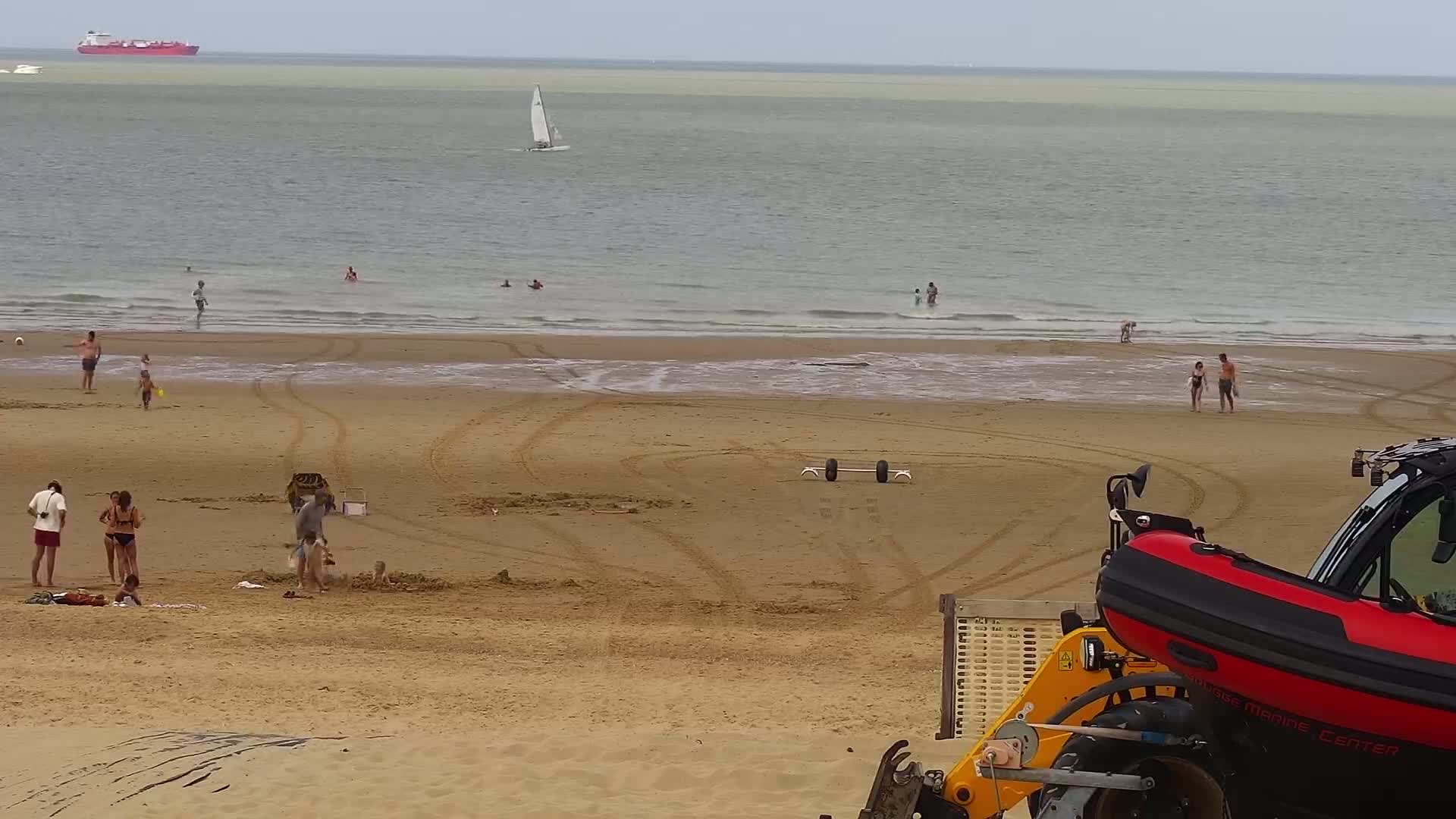 Knokke-Heist, Strand Het Zoute Beach Live Cam - Bruges, West Flanders (Flandre-Occidentale), Flemish (Flamande), Belgium