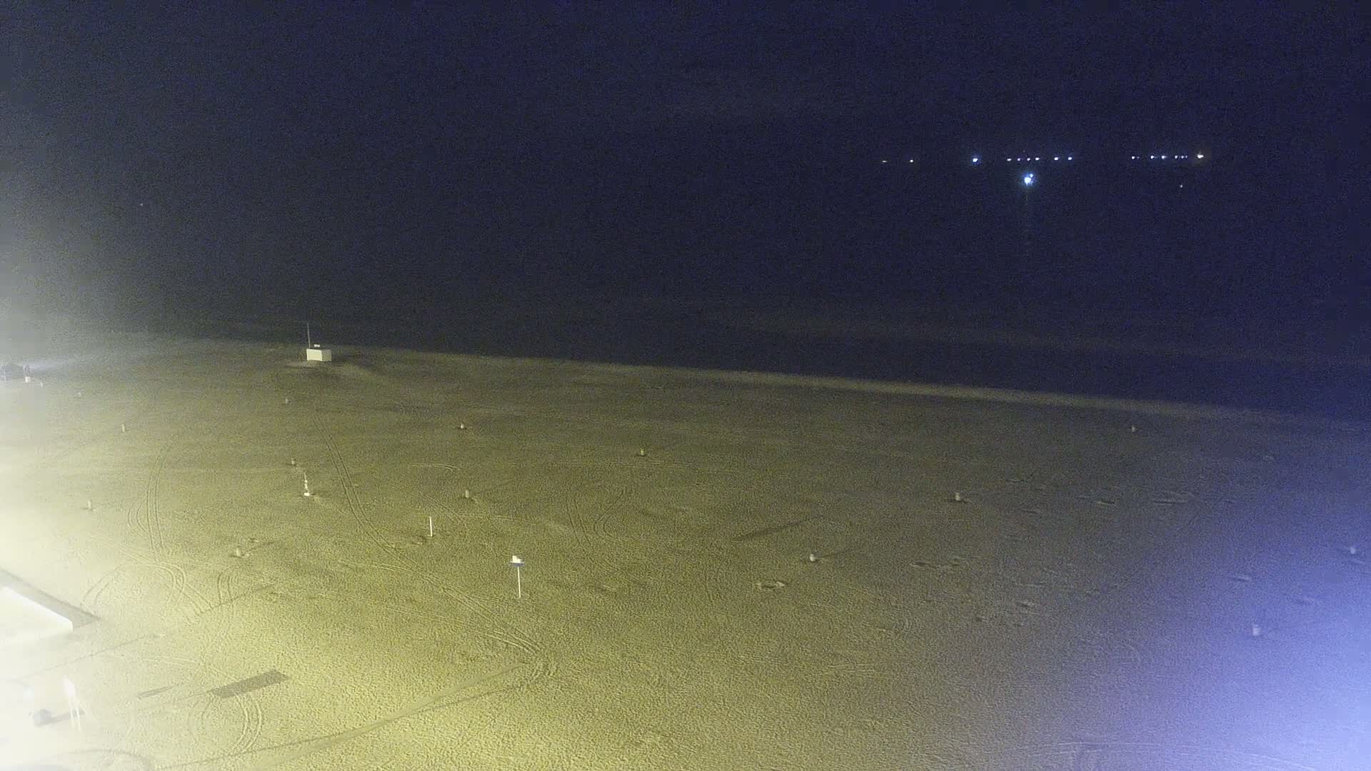 Ostend City & Strand Oostande Beach Live Cam - Ostend(Ostende), West Flanders (Flandre-Occidentale), Flemish (Flamande), Belgium