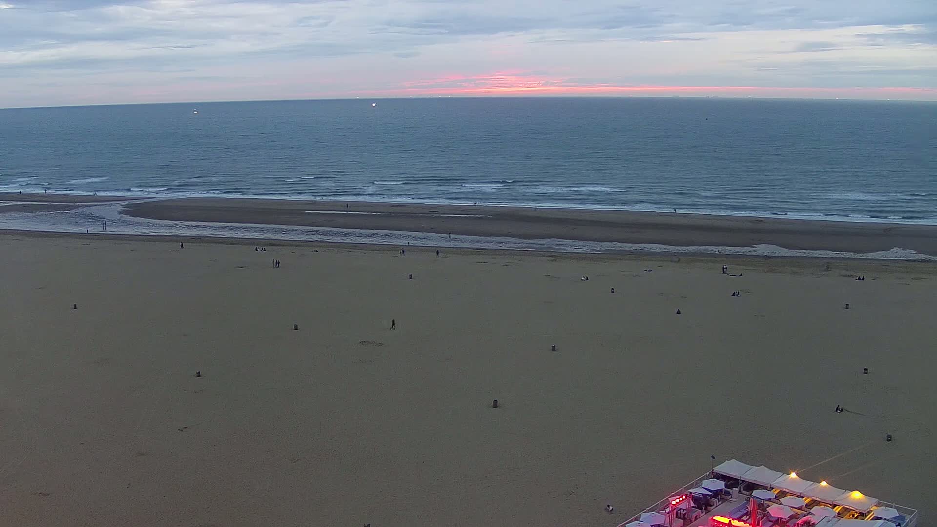 Ostend City & Strand Oostande Beach Live Cam - Ostend(Ostende), West Flanders (Flandre-Occidentale), Flemish (Flamande), Belgium