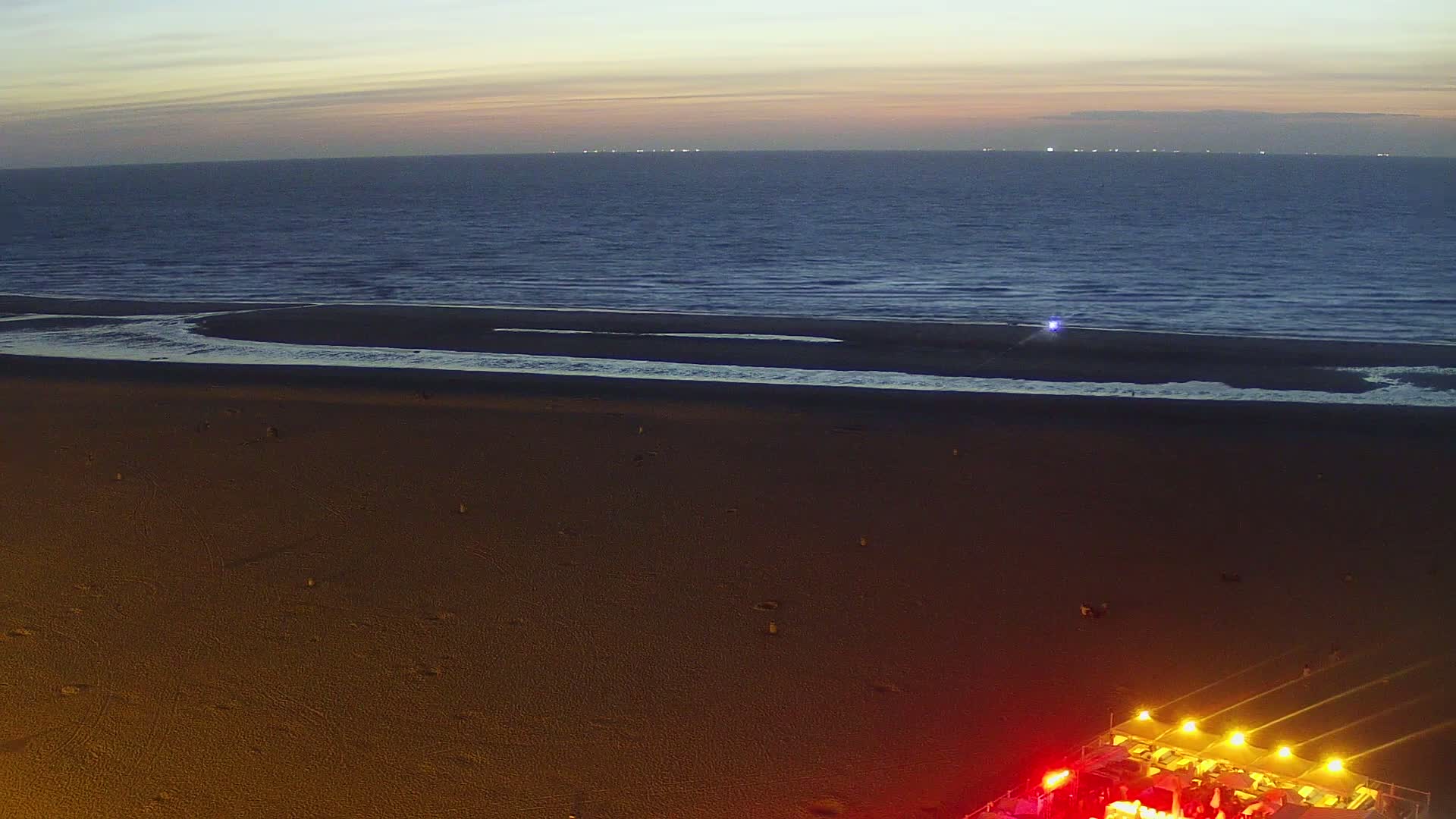 Ostend City & Strand Oostande Beach Live Cam - Ostend(Ostende), West Flanders (Flandre-Occidentale), Flemish (Flamande), Belgium