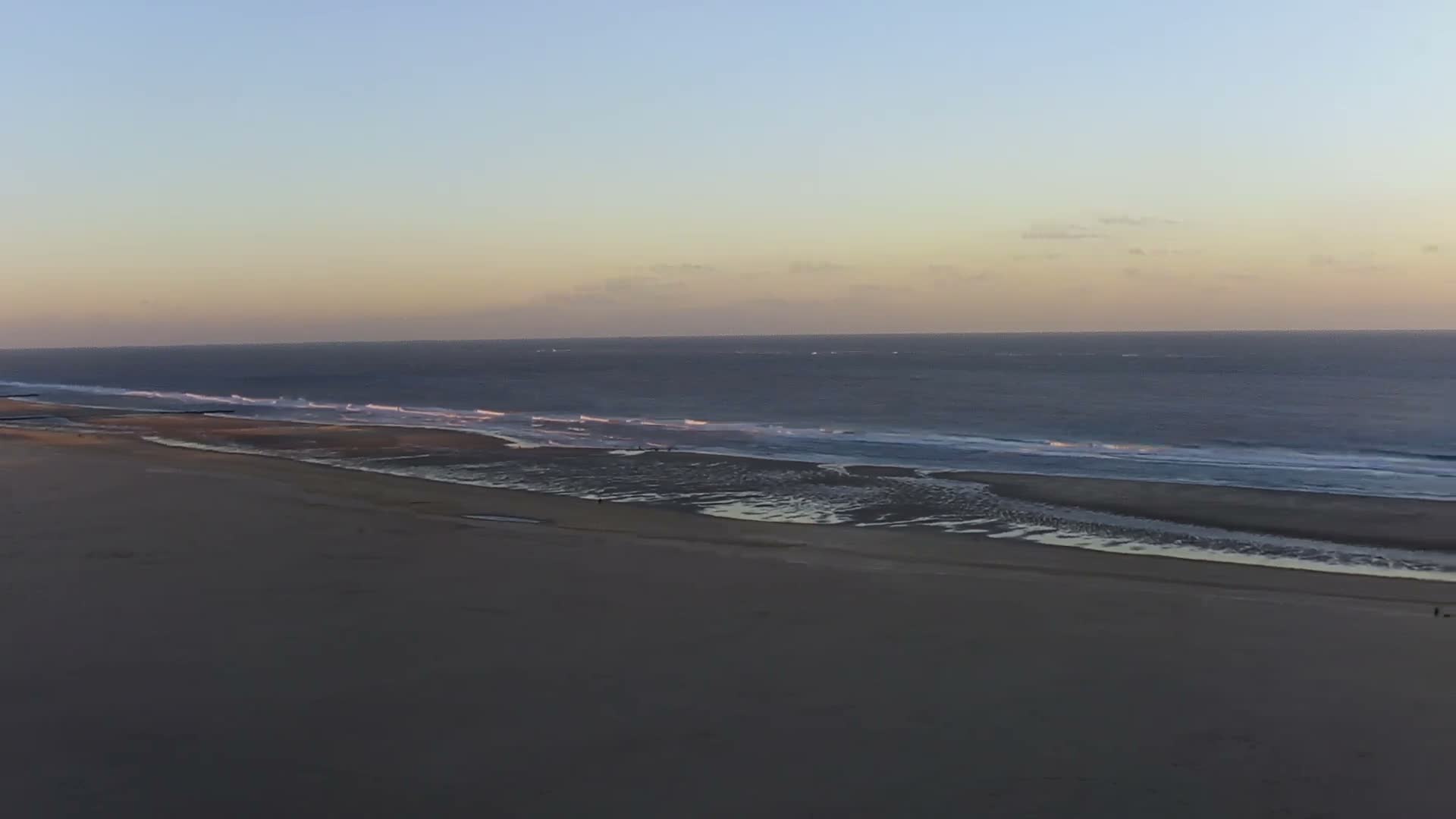 Ostend City & Strand Oostande Beach Live Cam - Ostend(Ostende), West Flanders (Flandre-Occidentale), Flemish (Flamande), Belgium