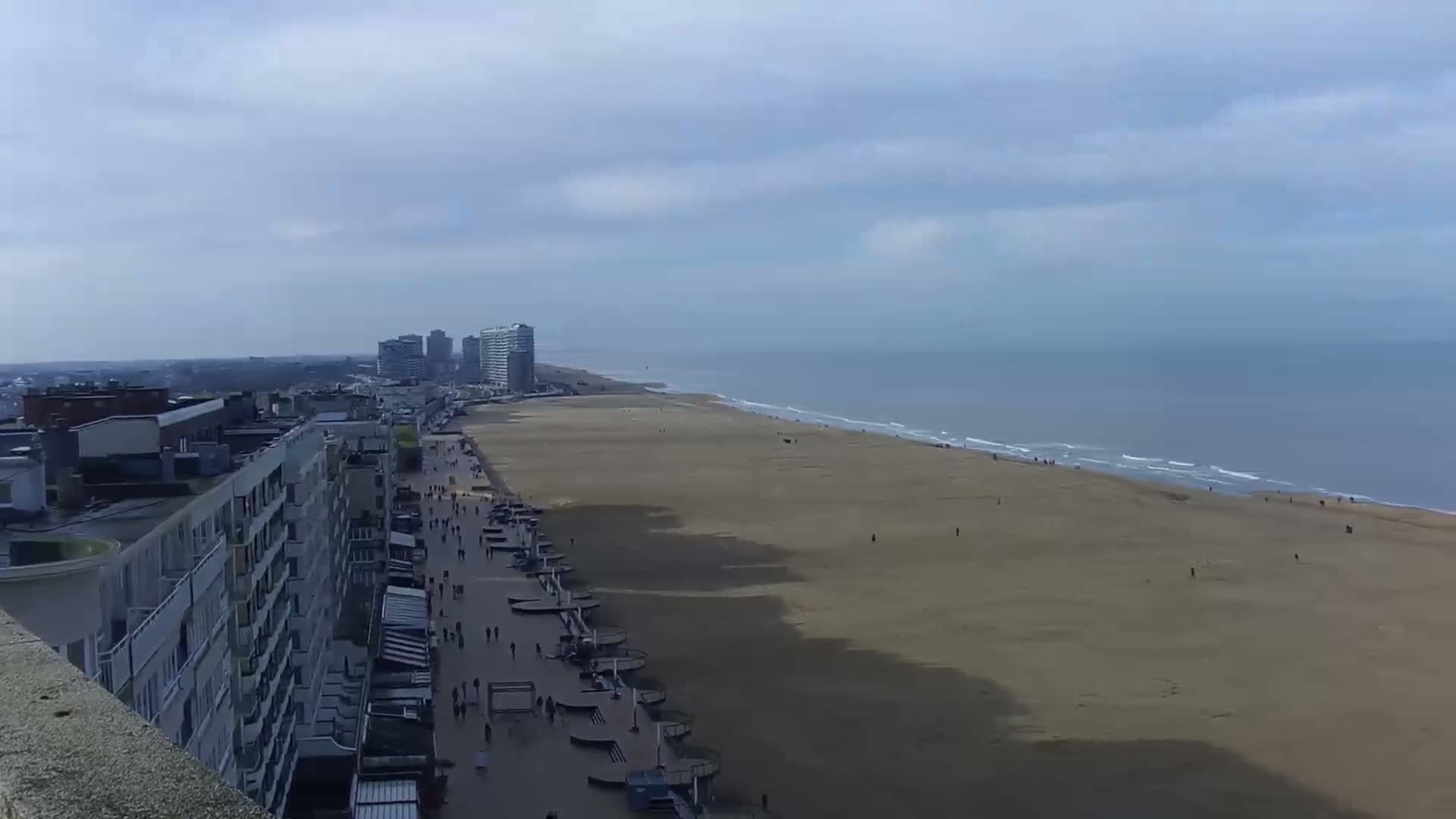 Ostend City & Strand Oostande Beach Live Cam - Ostend(Ostende), West Flanders (Flandre-Occidentale), Flemish (Flamande), Belgium