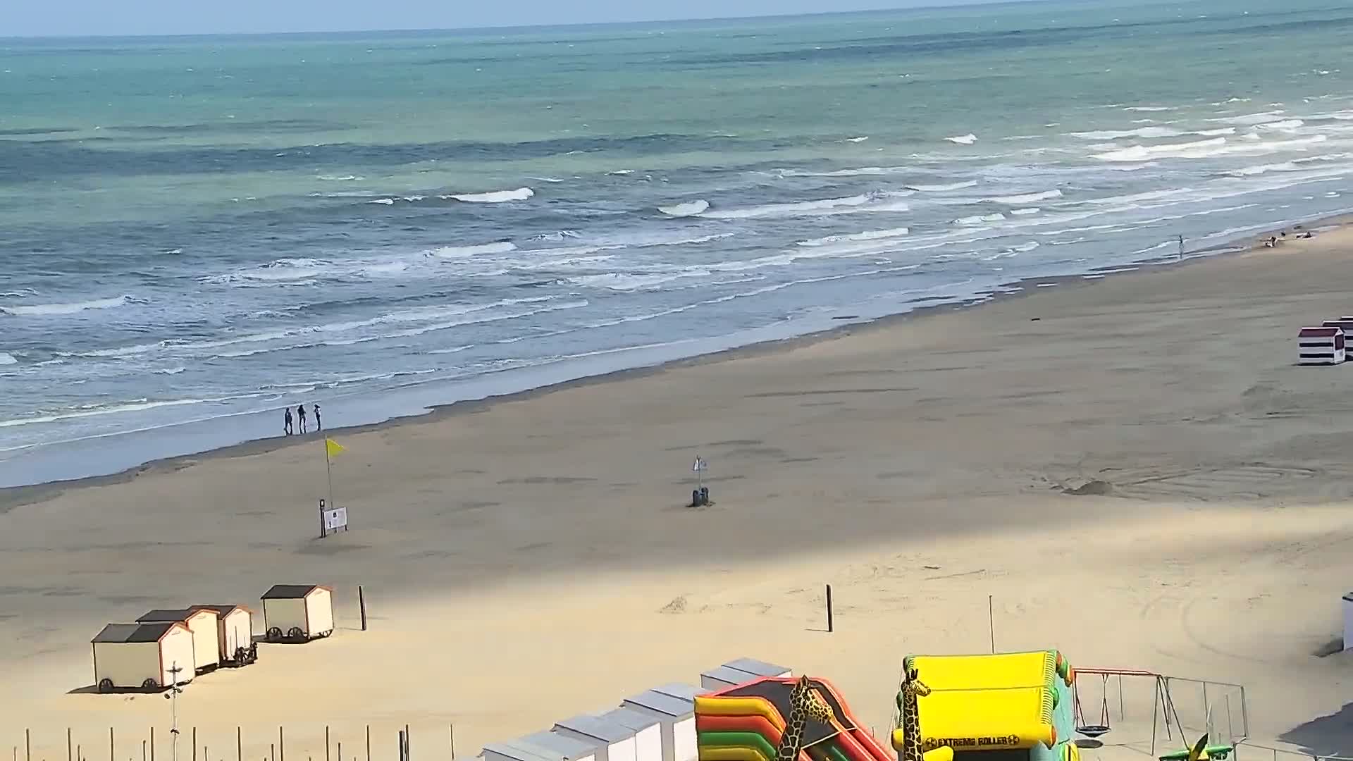 De Panne (La Panne), De Panne Strand Beach & Monument Leopold I /Geallieerden (Monument of the Allies) Live Cam - Veurne (Furnes), West Flanders (Flandre-Occidentale), Flemish (Flamande), Belgium