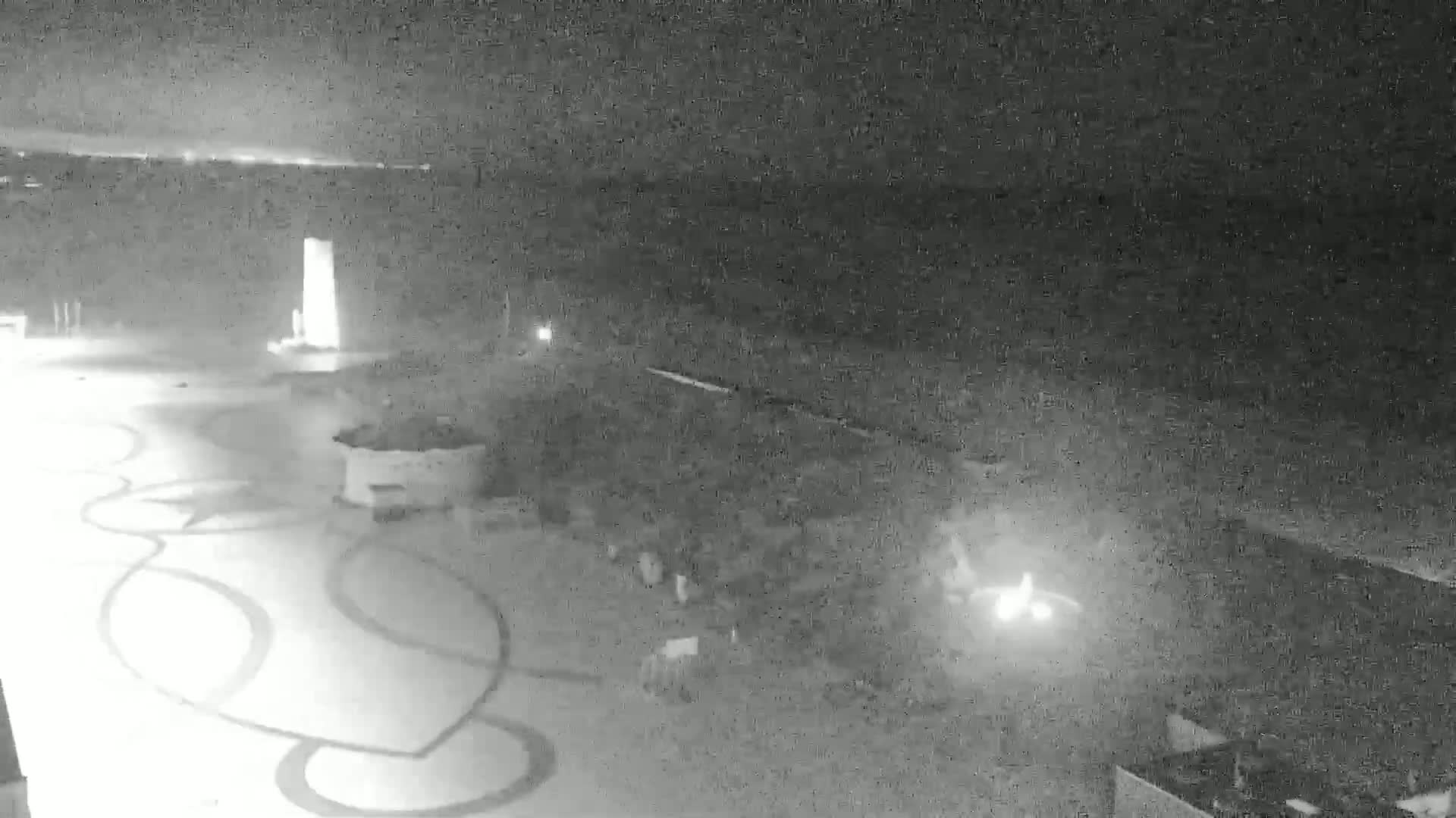 De Panne (La Panne), De Panne Strand Beach & Monument Leopold I /Geallieerden (Monument of the Allies) Live Cam - Veurne (Furnes), West Flanders (Flandre-Occidentale), Flemish (Flamande), Belgium