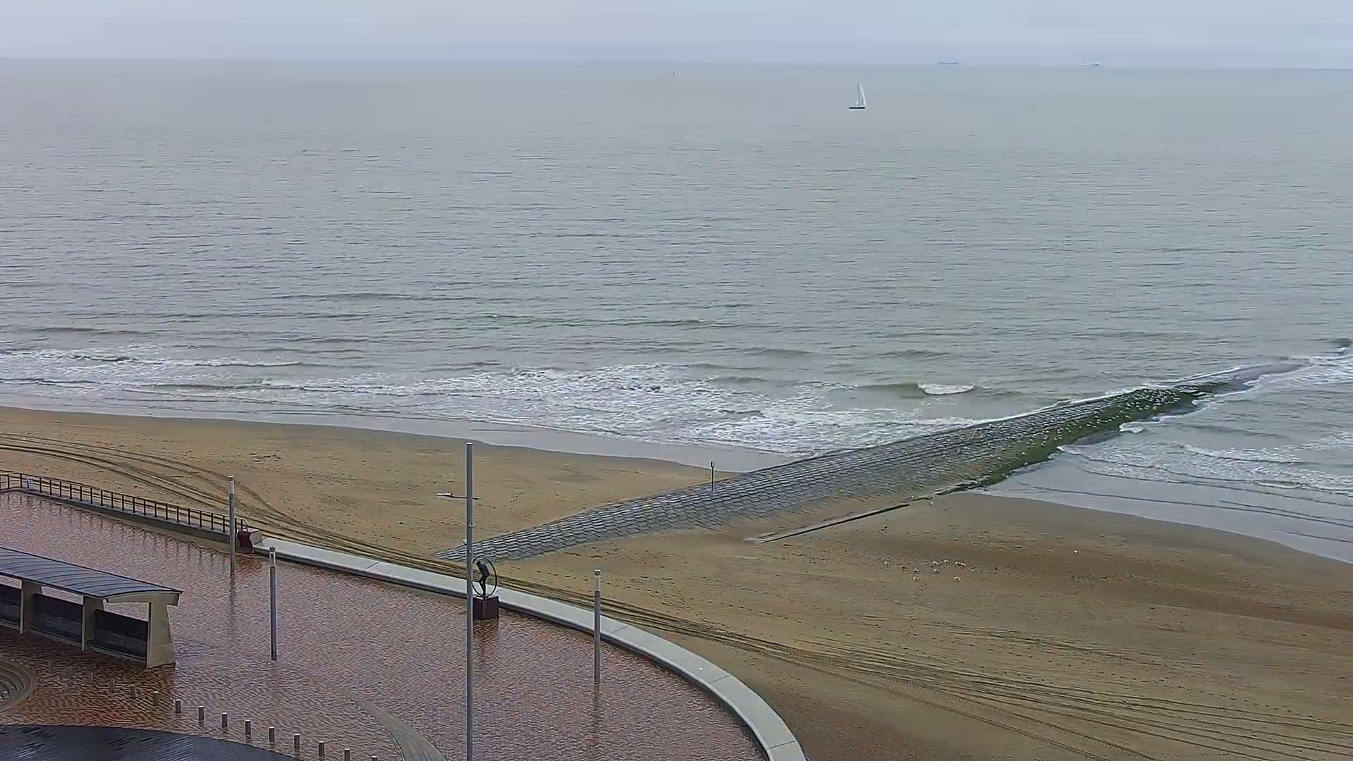 Wenduine, Strand van Wenduine Beach Live Cam - Ostend(Ostende), West Flanders (Flandre-Occidentale), Flemish (Flamande), Belgium