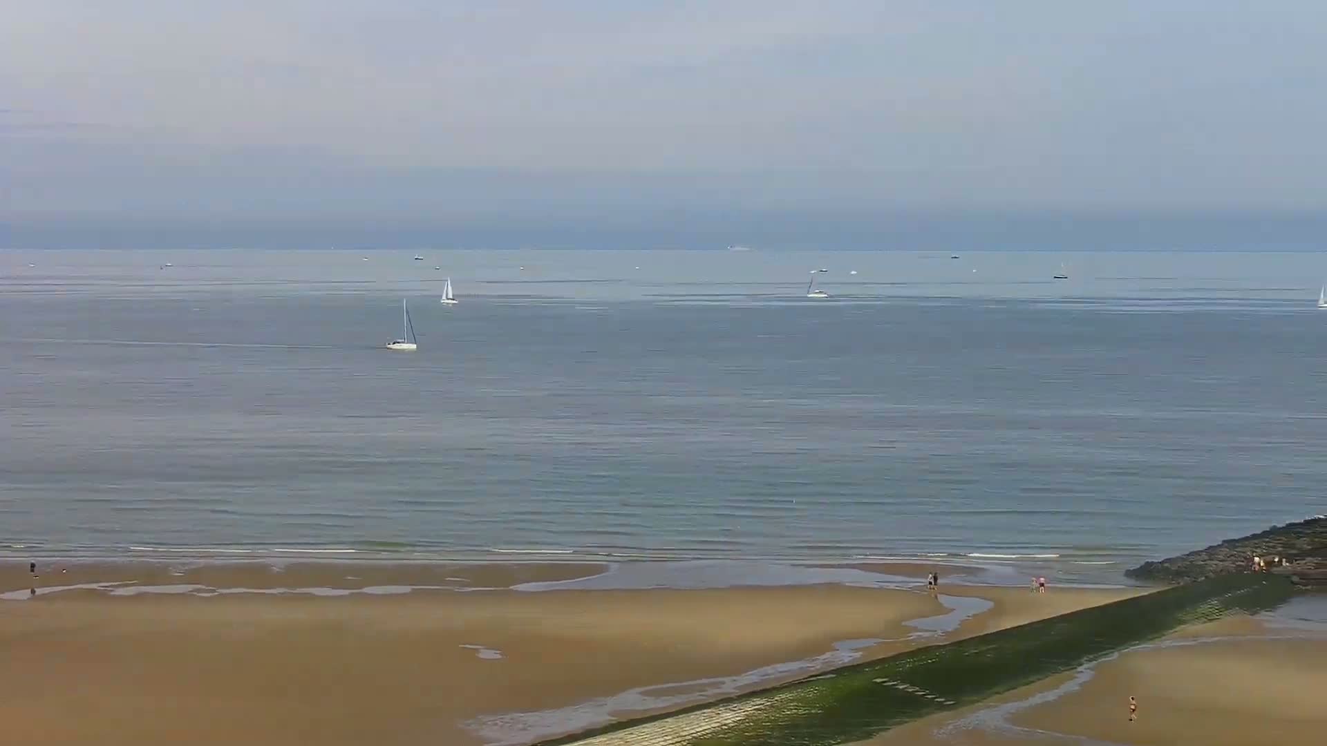 Wenduine, Strand van Wenduine Beach Live Cam - Ostend(Ostende), West Flanders (Flandre-Occidentale), Flemish (Flamande), Belgium