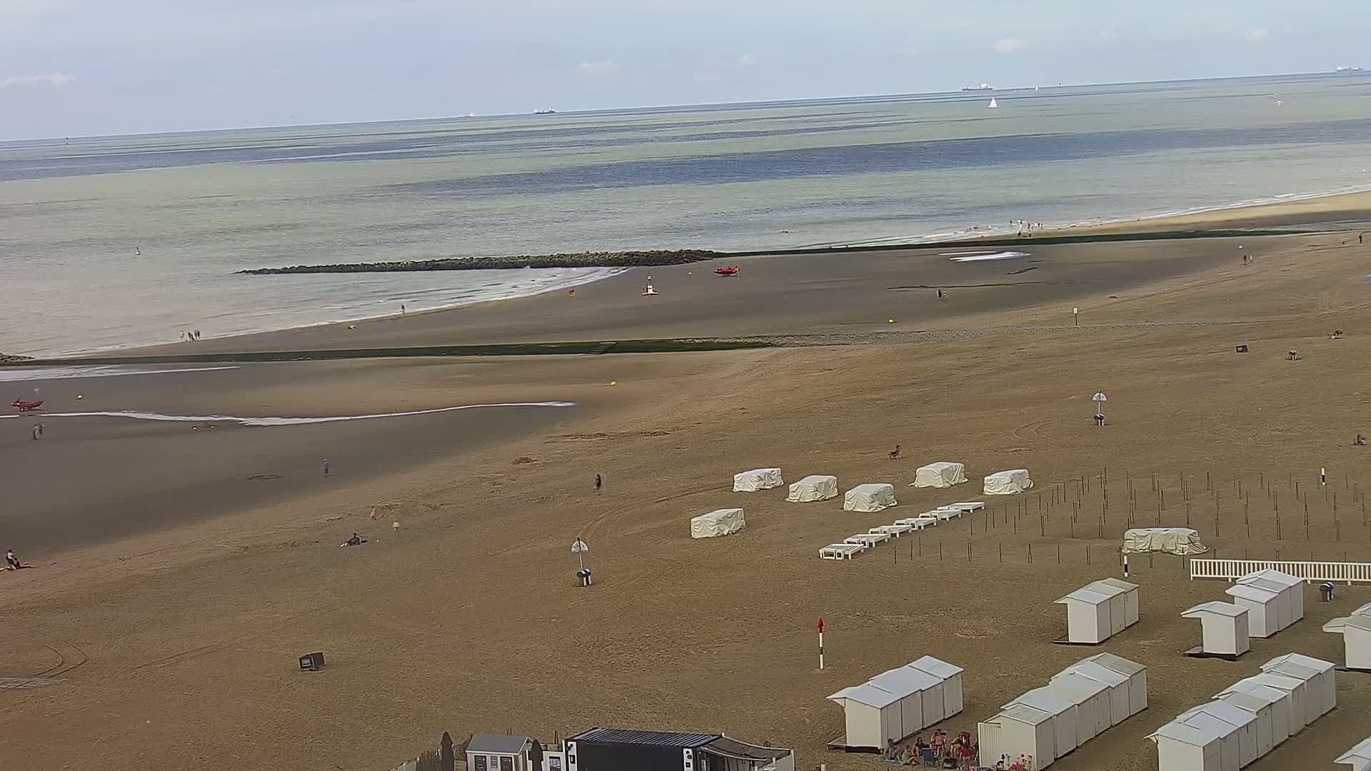Wenduine, Strand van Wenduine Beach Live Cam - Ostend(Ostende), West Flanders (Flandre-Occidentale), Flemish (Flamande), Belgium
