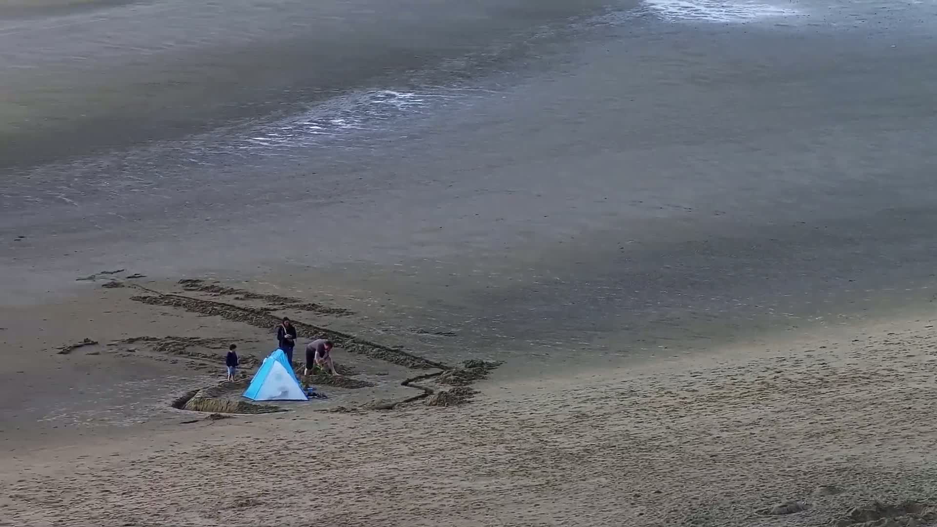 Wenduine, Strand van Wenduine Beach Live Cam - Ostend(Ostende), West Flanders (Flandre-Occidentale), Flemish (Flamande), Belgium