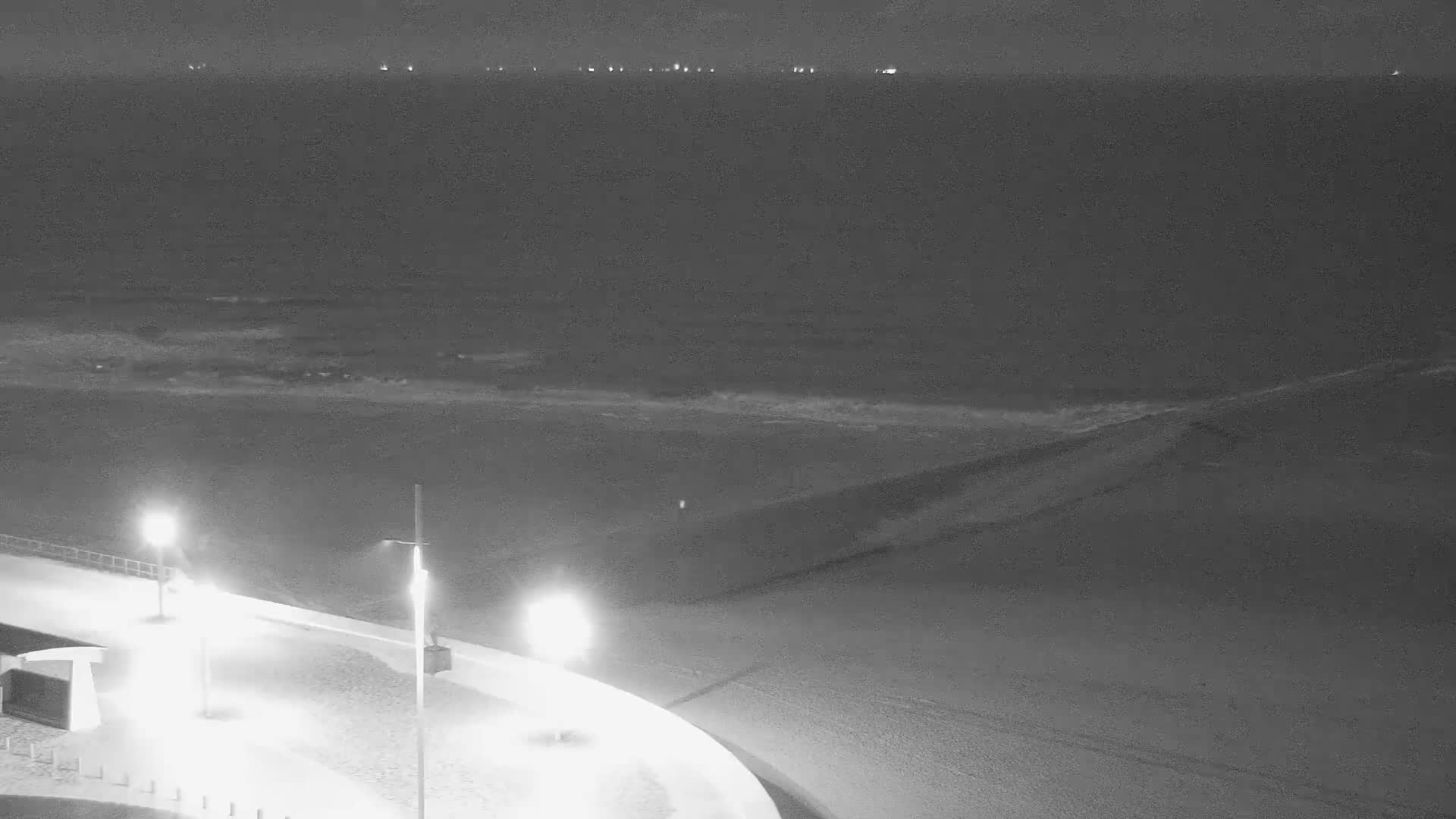 Wenduine, Strand van Wenduine Beach Live Cam - Ostend(Ostende), West Flanders (Flandre-Occidentale), Flemish (Flamande), Belgium