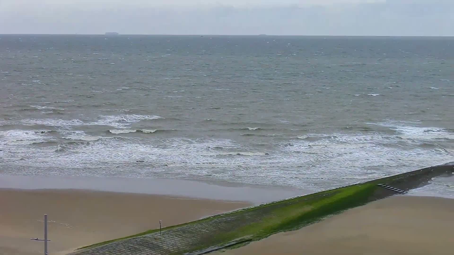 Wenduine, Strand van Wenduine Beach Live Cam - Ostend(Ostende), West Flanders (Flandre-Occidentale), Flemish (Flamande), Belgium
