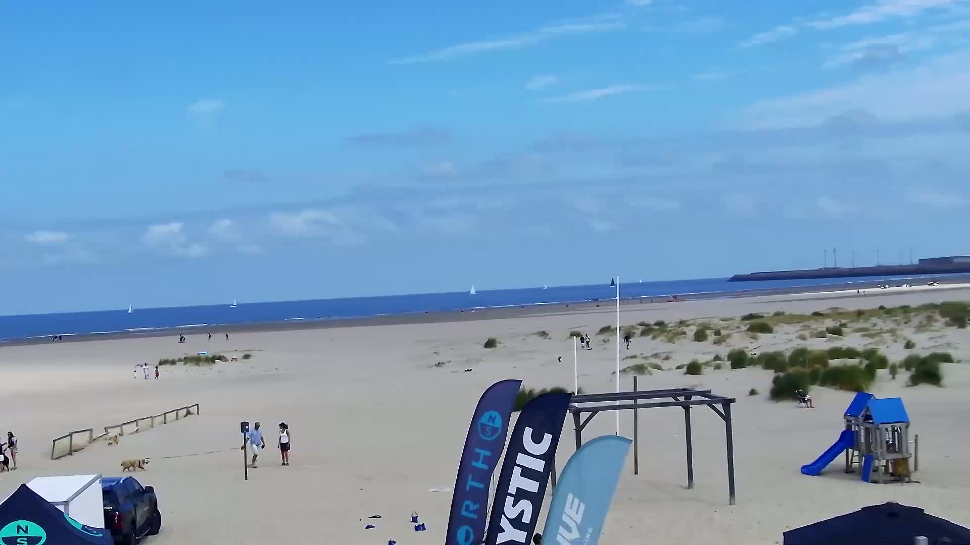 Zeebrugge, Strand Zeebrugge  Beach & Port Live Cam -  Bruges, West Flanders (Flandre-Occidentale), Flemish (Flamande), Belgium