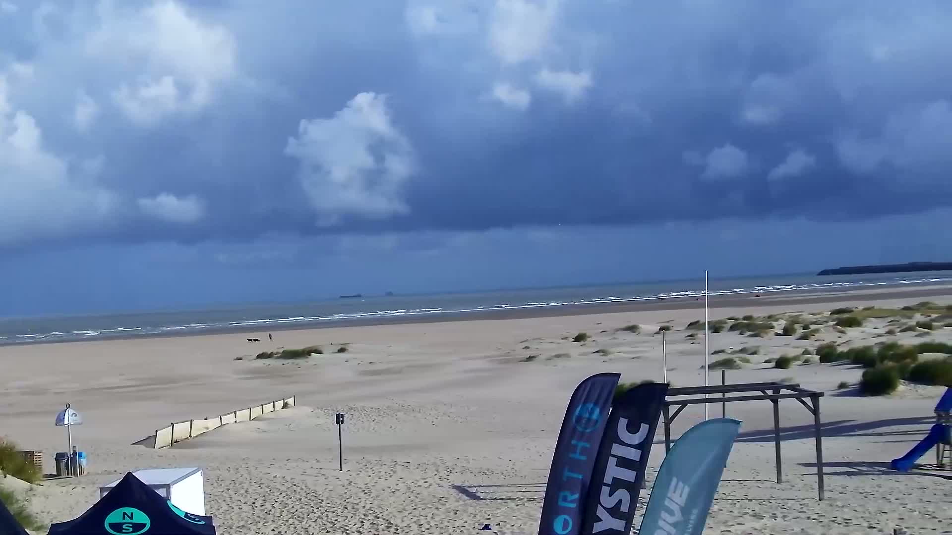 Zeebrugge, Strand Zeebrugge  Beach & Port Live Cam -  Bruges, West Flanders (Flandre-Occidentale), Flemish (Flamande), Belgium