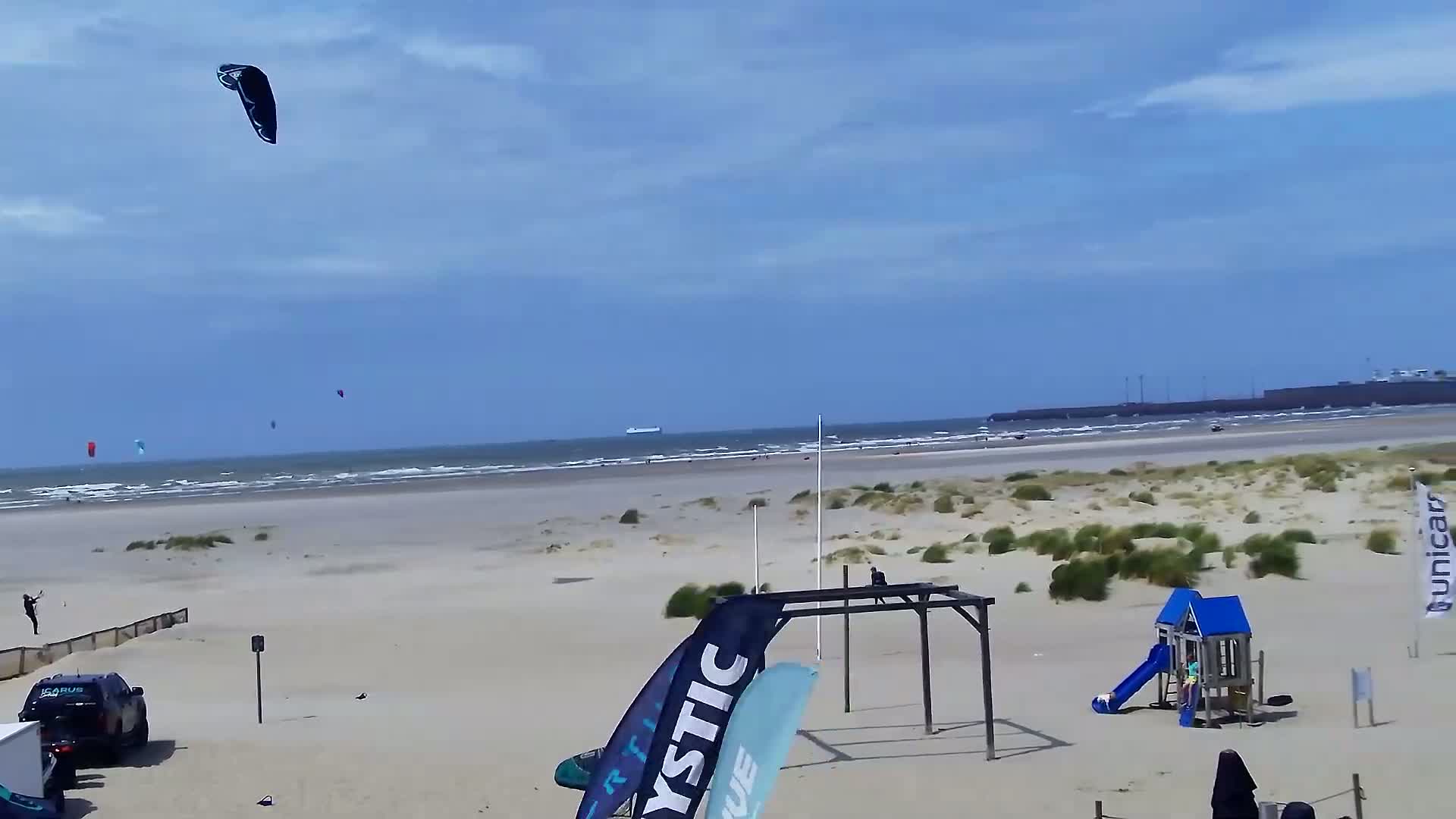 Zeebrugge, Strand Zeebrugge  Beach & Port Live Cam -  Bruges, West Flanders (Flandre-Occidentale), Flemish (Flamande), Belgium