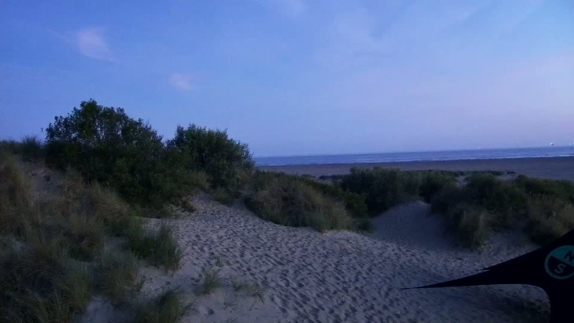 Zeebrugge, Strand Zeebrugge  Beach & Port Live Cam -  Bruges, West Flanders (Flandre-Occidentale), Flemish (Flamande), Belgium