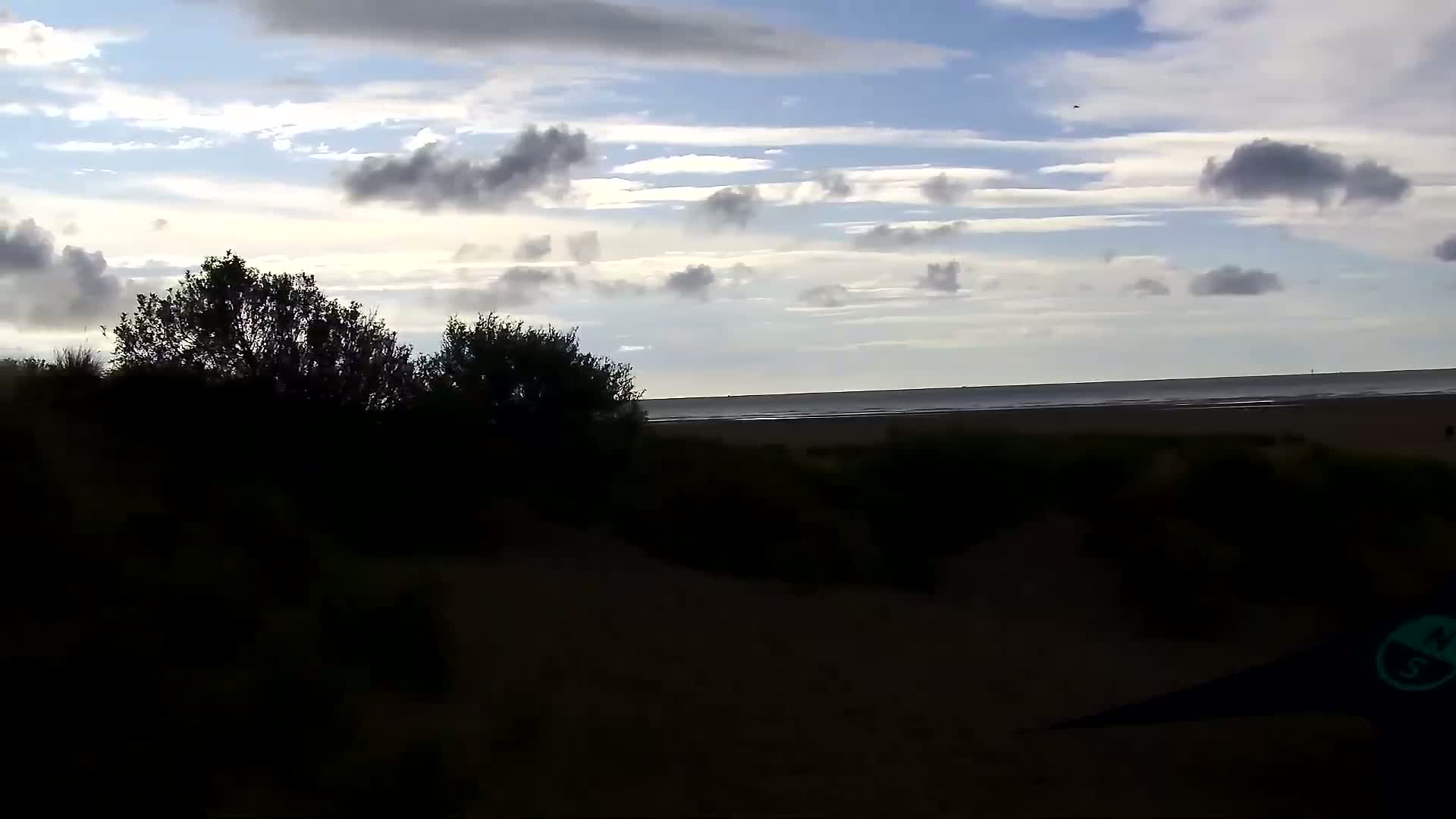 Zeebrugge, Strand Zeebrugge  Beach & Port Live Cam -  Bruges, West Flanders (Flandre-Occidentale), Flemish (Flamande), Belgium