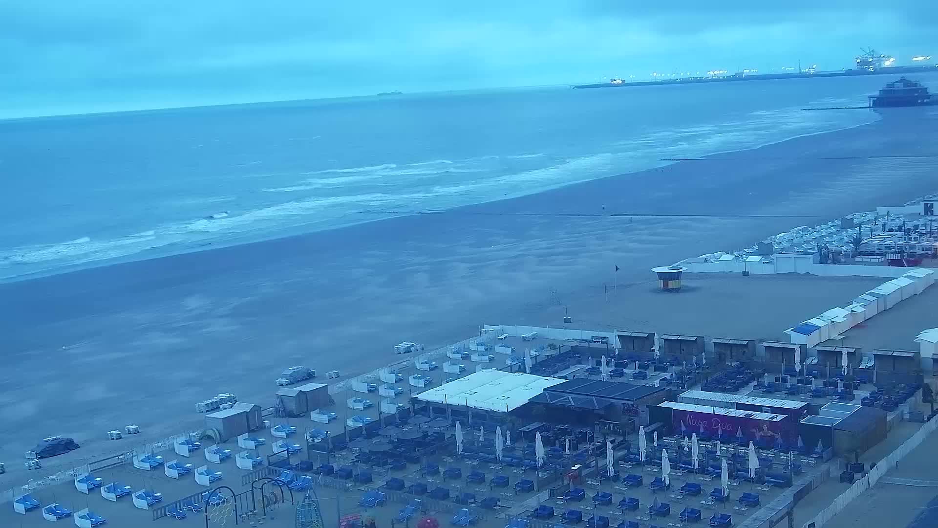 Blankenberge, Strand van Blankenberge Beach & Belgium Pier Live Cam - Bruges, West Flanders (Flandre-Occidentale), Flemish (Flamande), Belgium