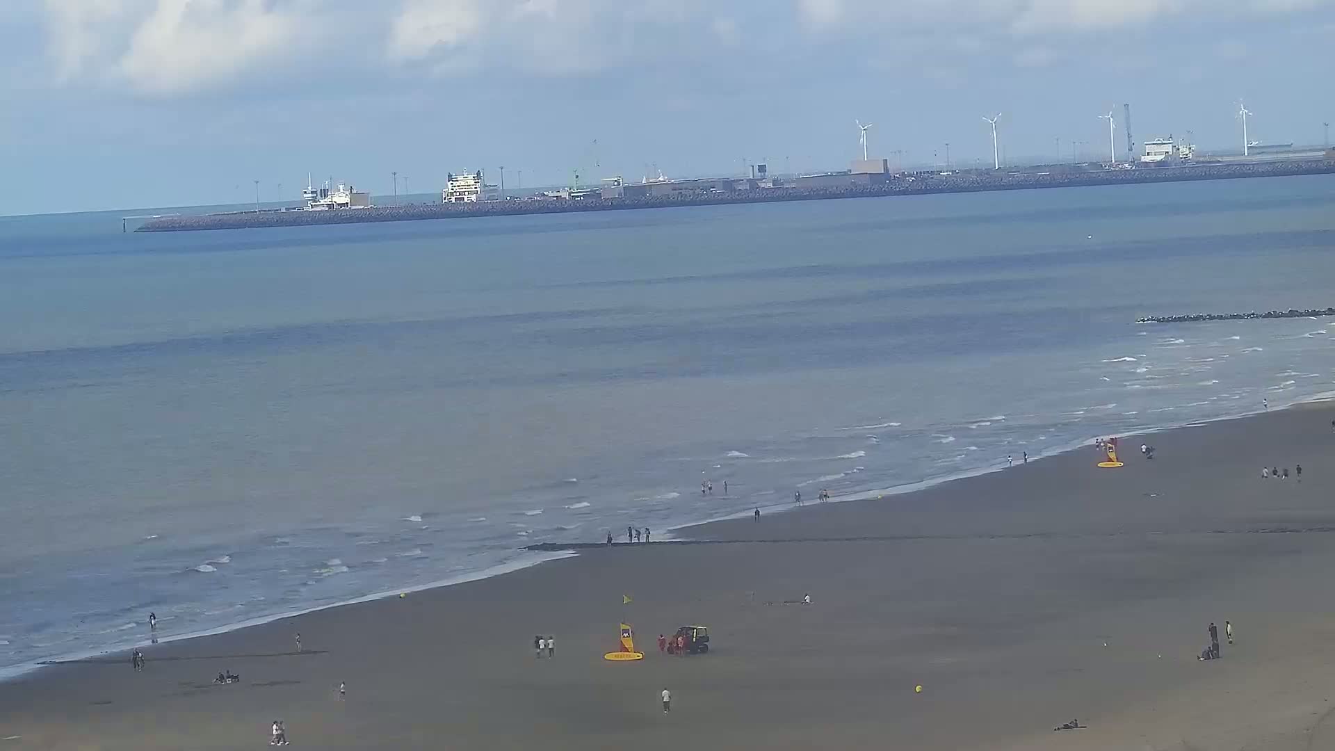 Blankenberge, Strand van Blankenberge Beach & Belgium Pier Live Cam - Bruges, West Flanders (Flandre-Occidentale), Flemish (Flamande), Belgium