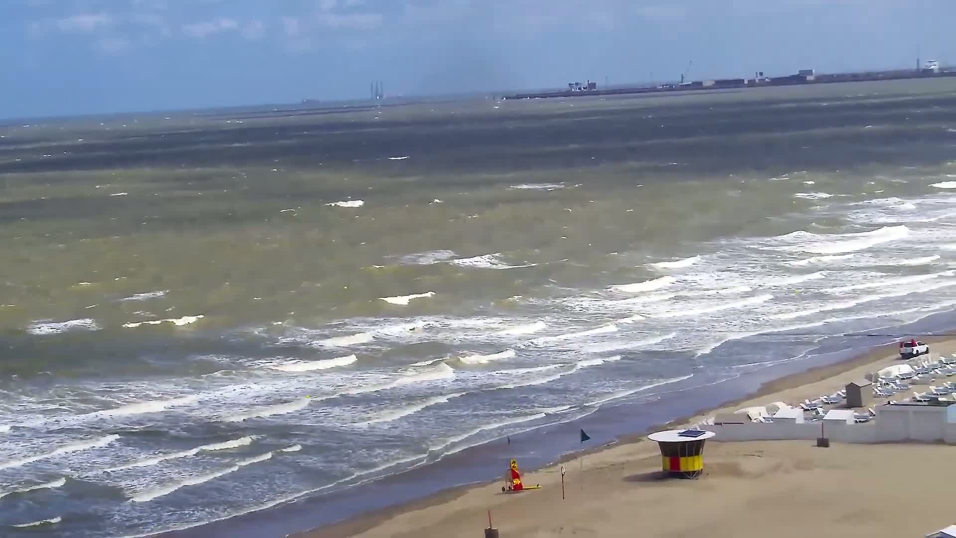 Blankenberge, Strand van Blankenberge Beach & Belgium Pier Live Cam - Bruges, West Flanders (Flandre-Occidentale), Flemish (Flamande), Belgium
