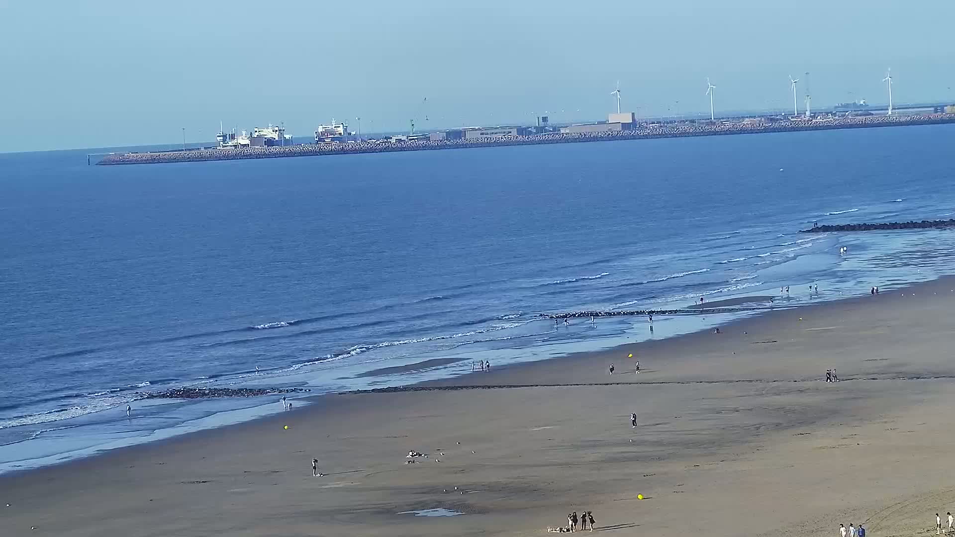 Blankenberge, Strand van Blankenberge Beach & Belgium Pier Live Cam - Bruges, West Flanders (Flandre-Occidentale), Flemish (Flamande), Belgium