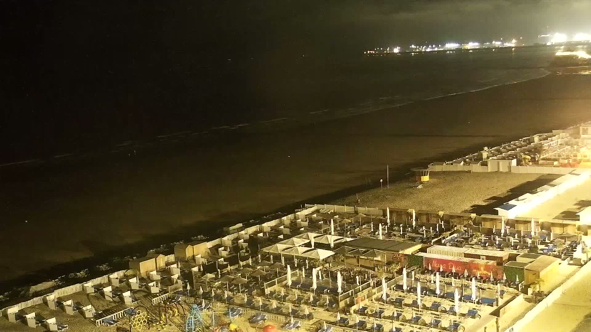 Blankenberge, Strand van Blankenberge Beach & Belgium Pier Live Cam - Bruges, West Flanders (Flandre-Occidentale), Flemish (Flamande), Belgium
