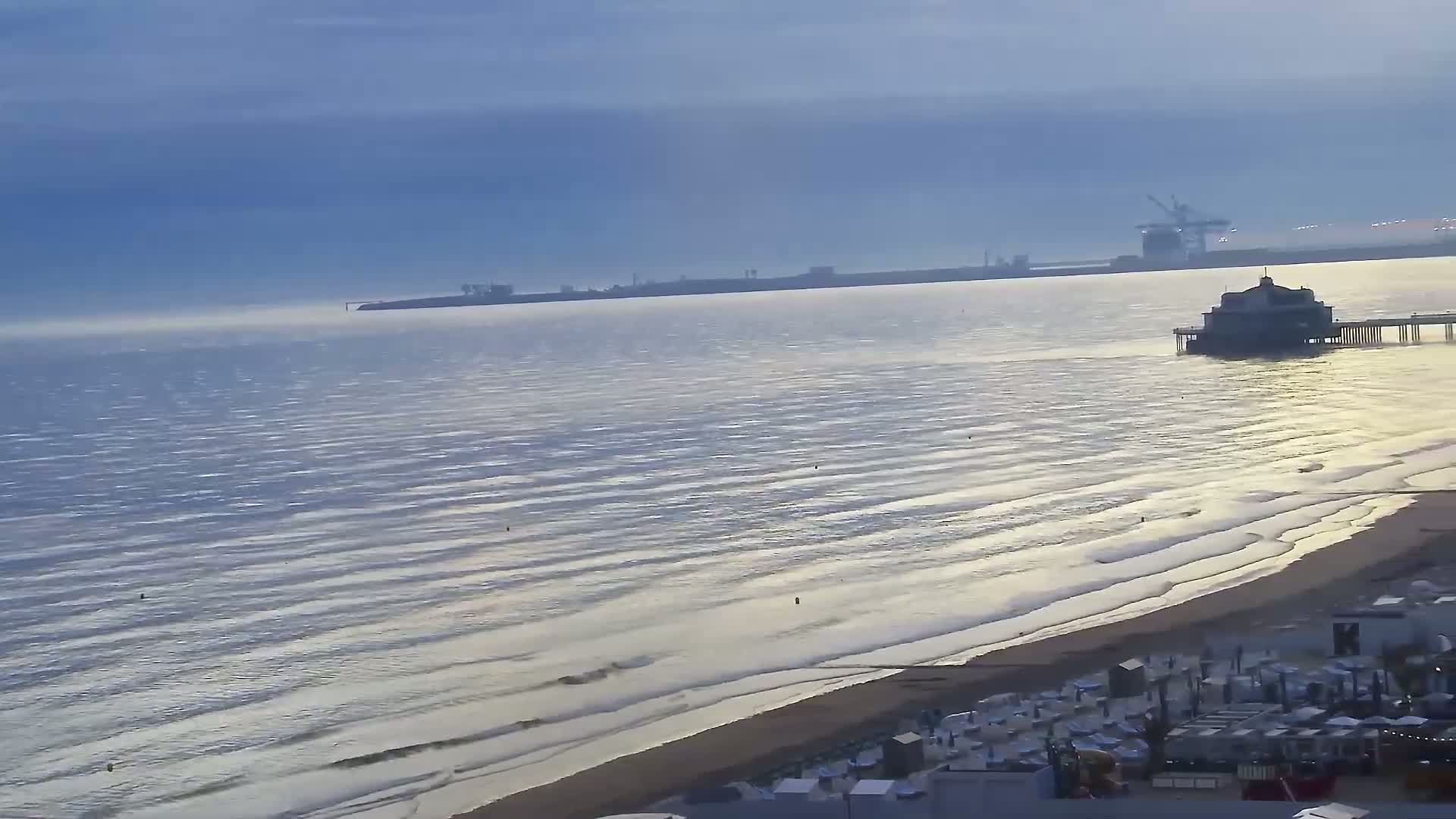 Blankenberge, Strand van Blankenberge Beach & Belgium Pier Live Cam - Bruges, West Flanders (Flandre-Occidentale), Flemish (Flamande), Belgium